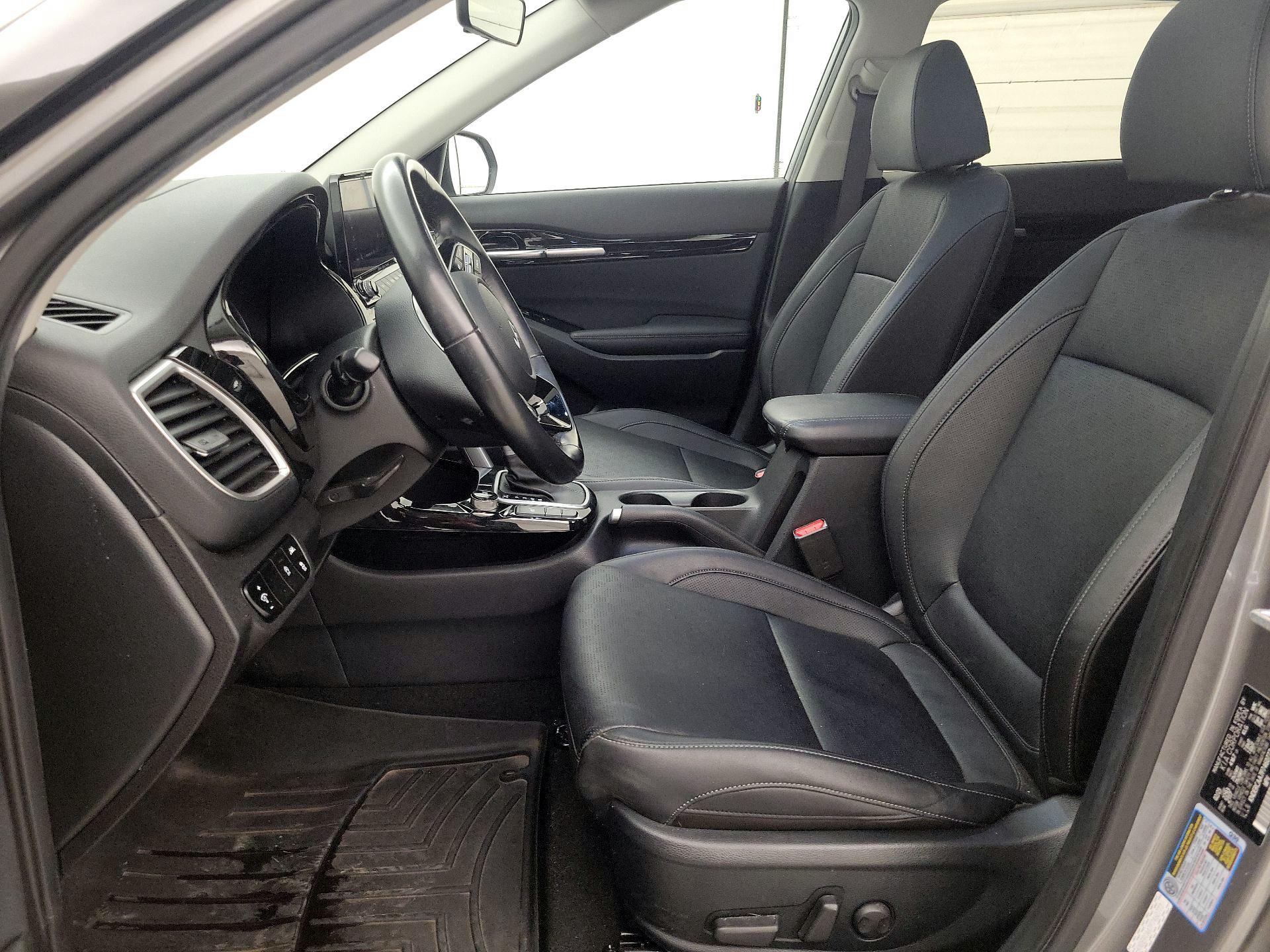 Thumbnail: 2023 Kia Seltos - 11