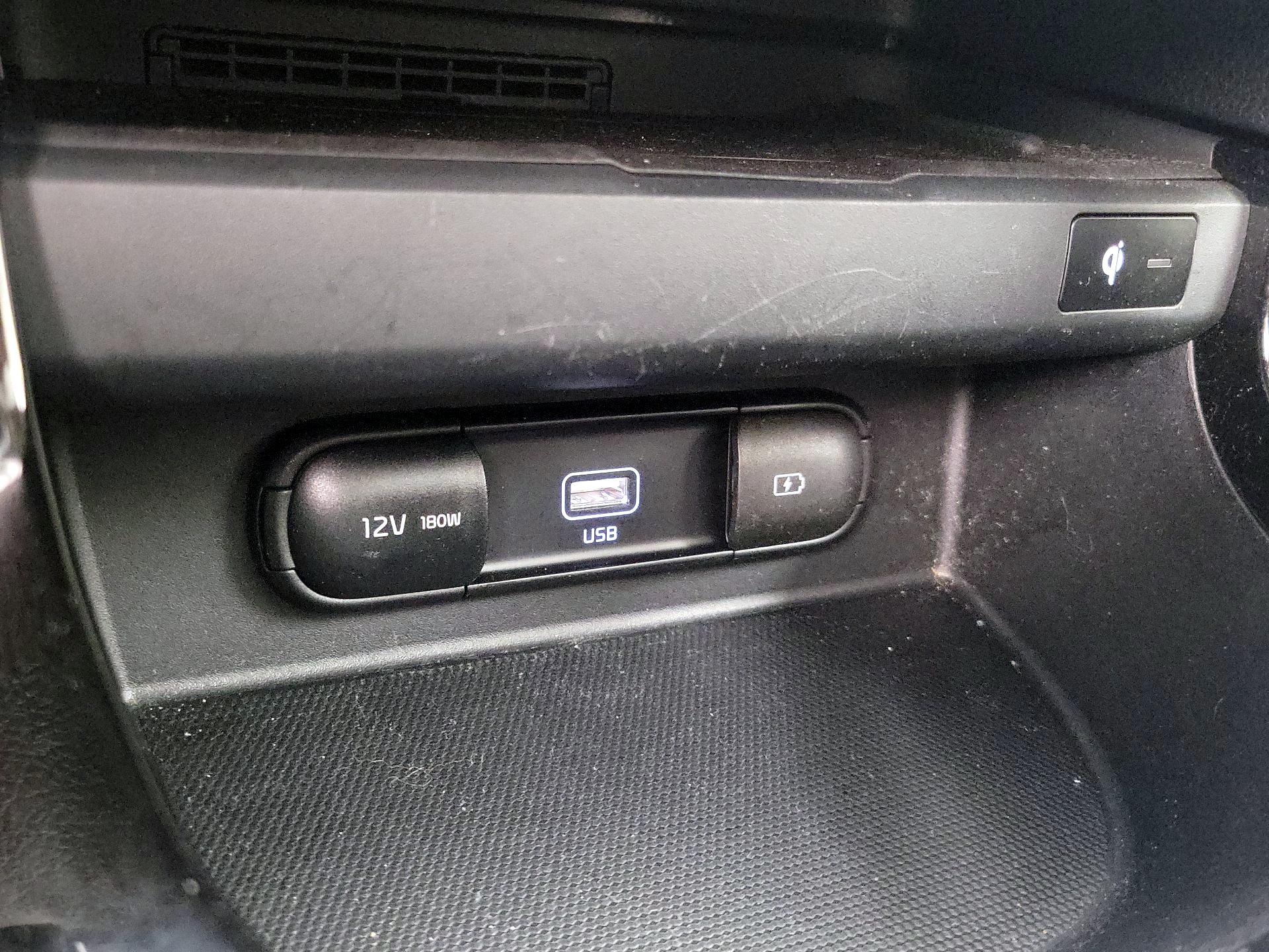 Thumbnail: 2023 Kia Seltos - 19