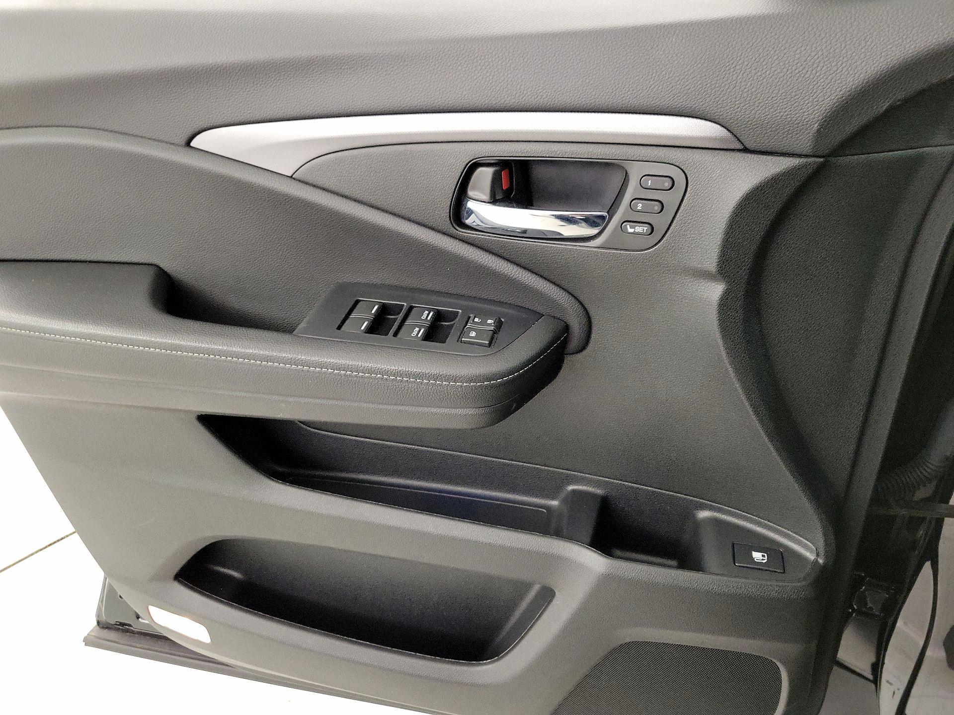 Thumbnail: 2023 Honda Ridgeline - 12