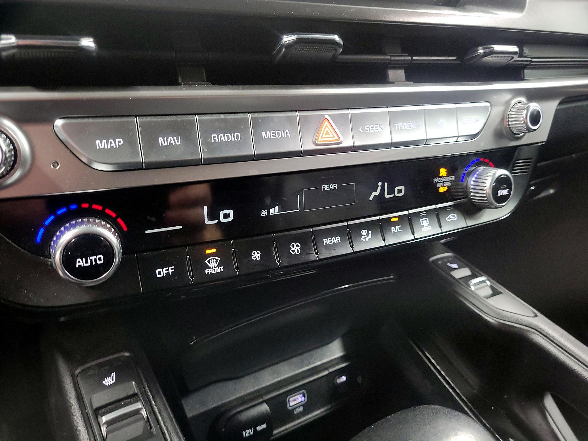 Thumbnail: 2024 Kia Telluride - 14