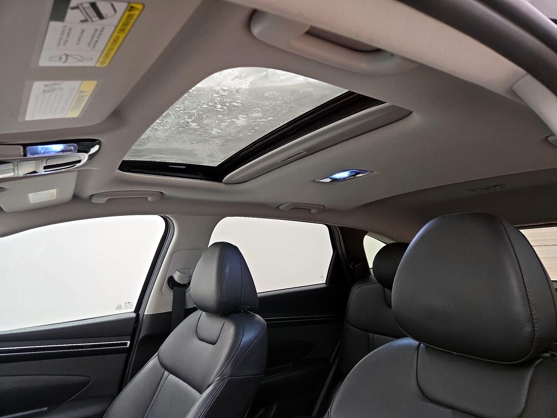 Thumbnail: 2023 Hyundai Tucson - 19