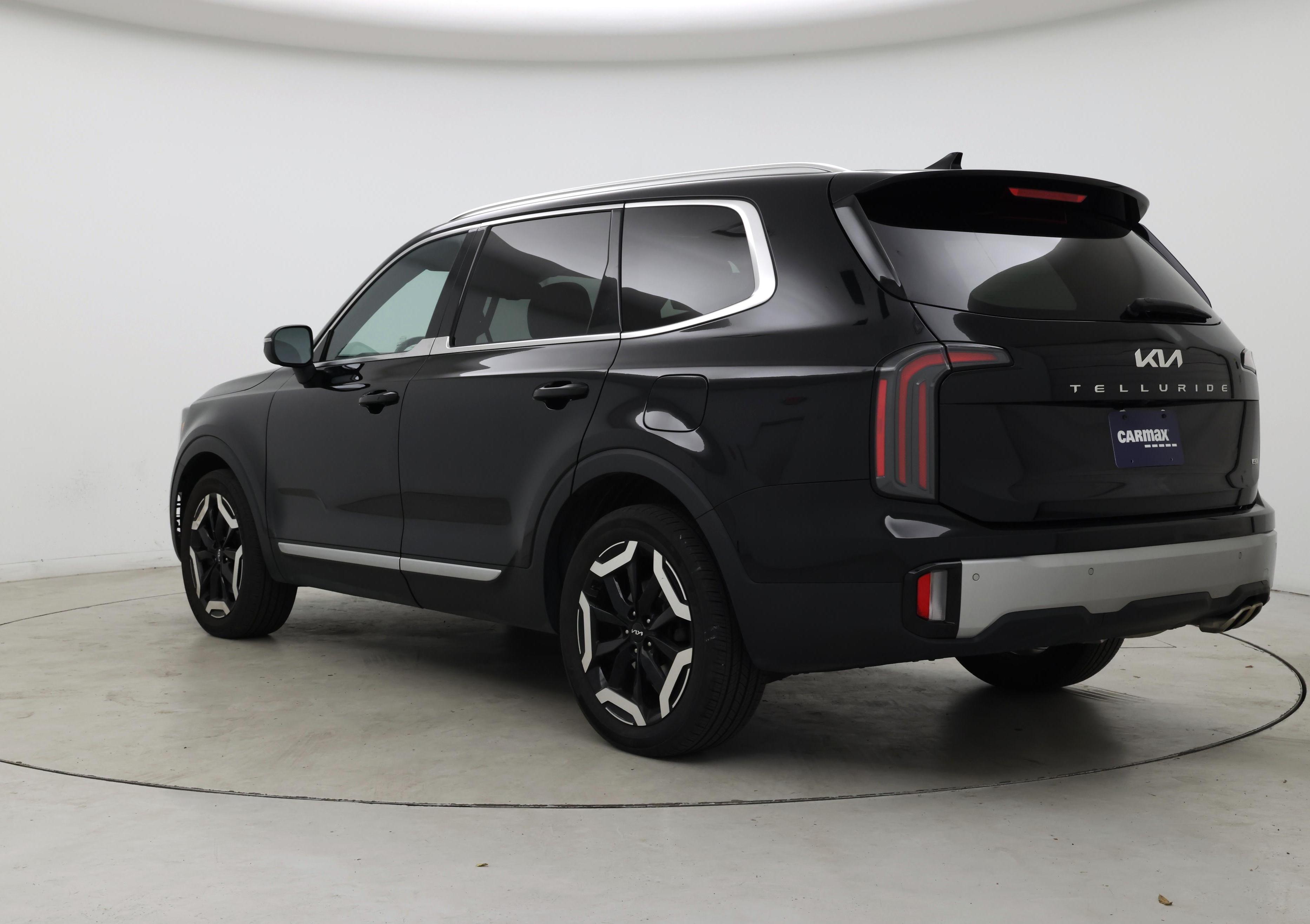 Thumbnail: 2023 Kia Telluride - 2