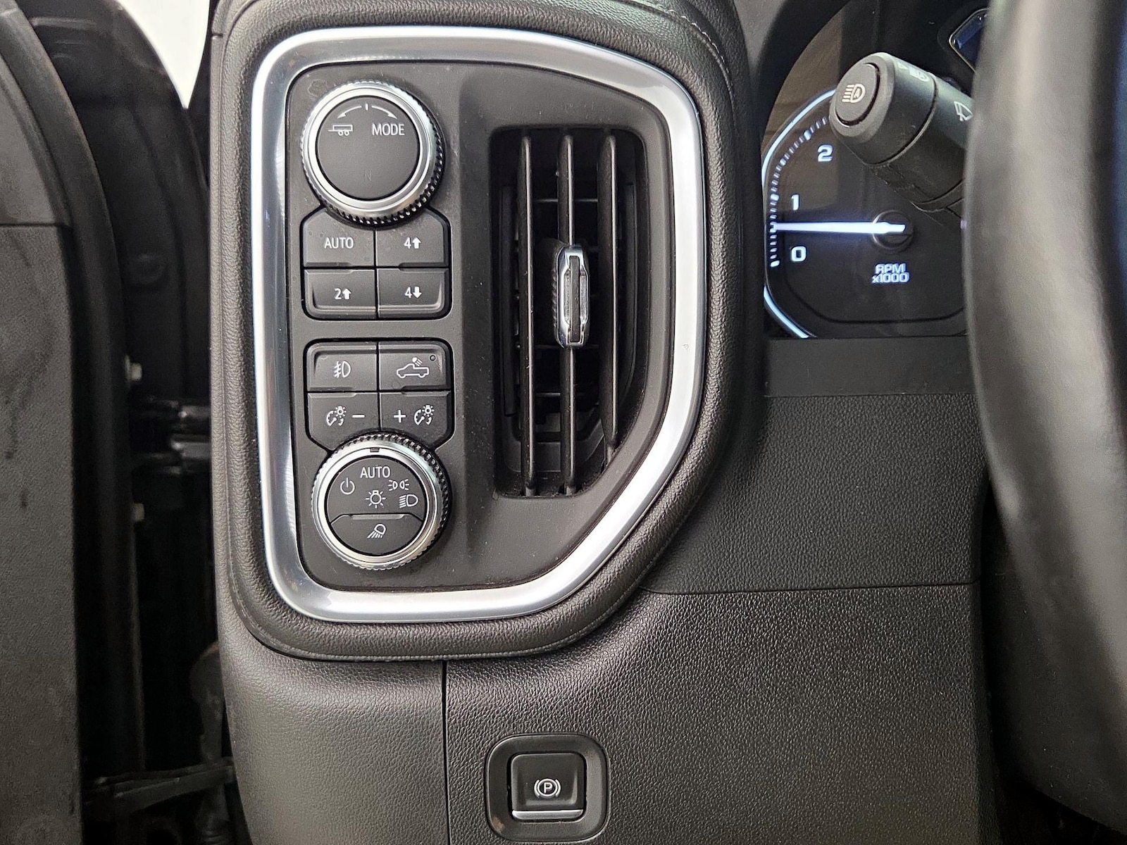 2022 GMC Sierra 1500 Limited Denali - Photo 14