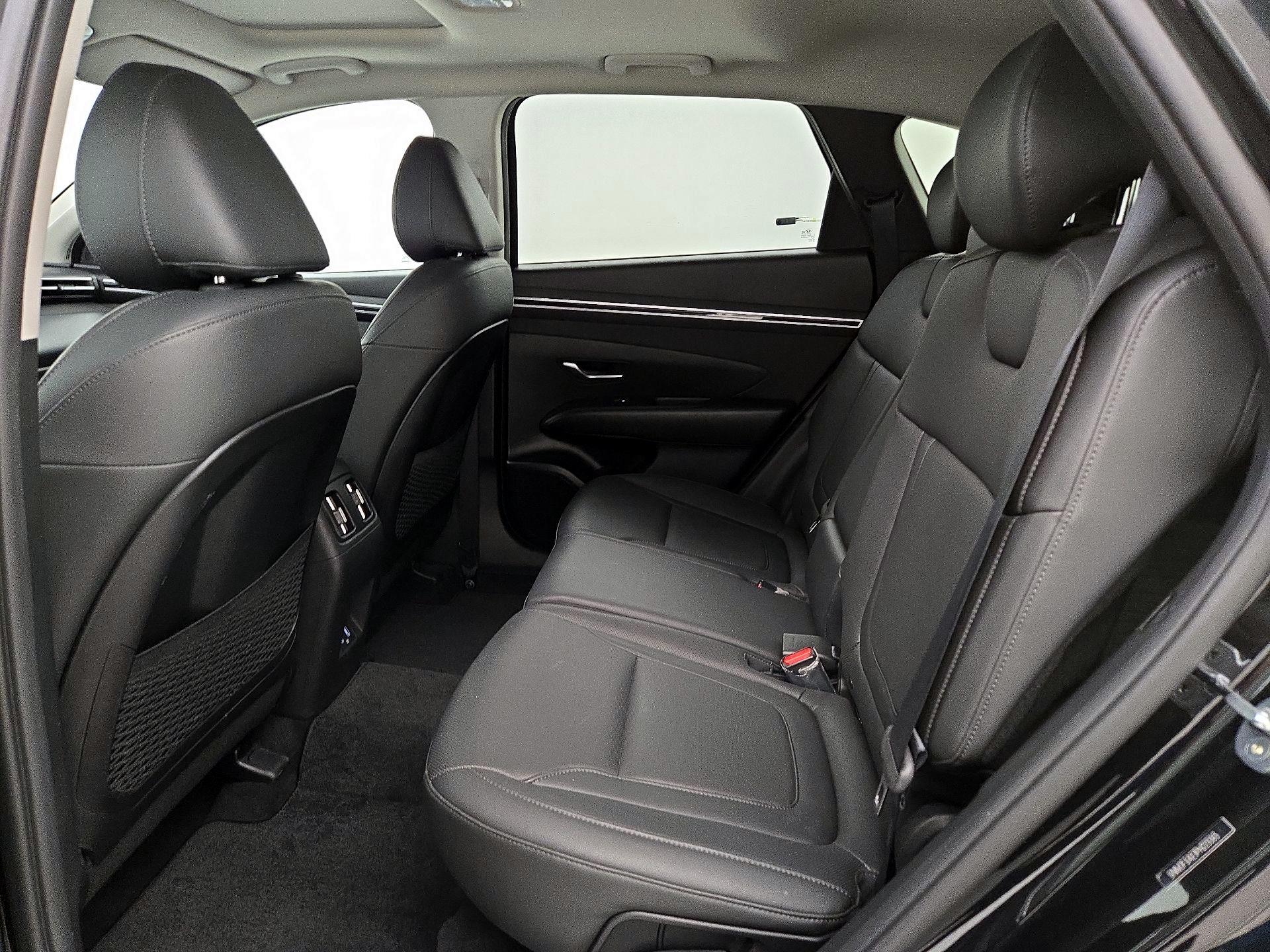 Thumbnail: 2023 Hyundai Tucson - 20