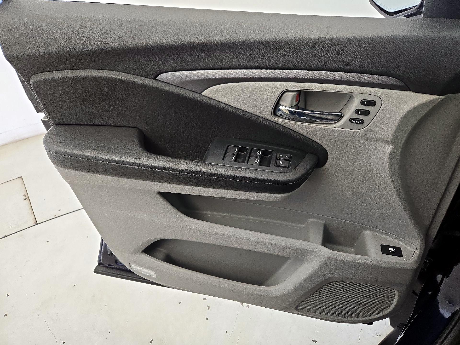 Thumbnail: 2023 Honda Ridgeline - 12