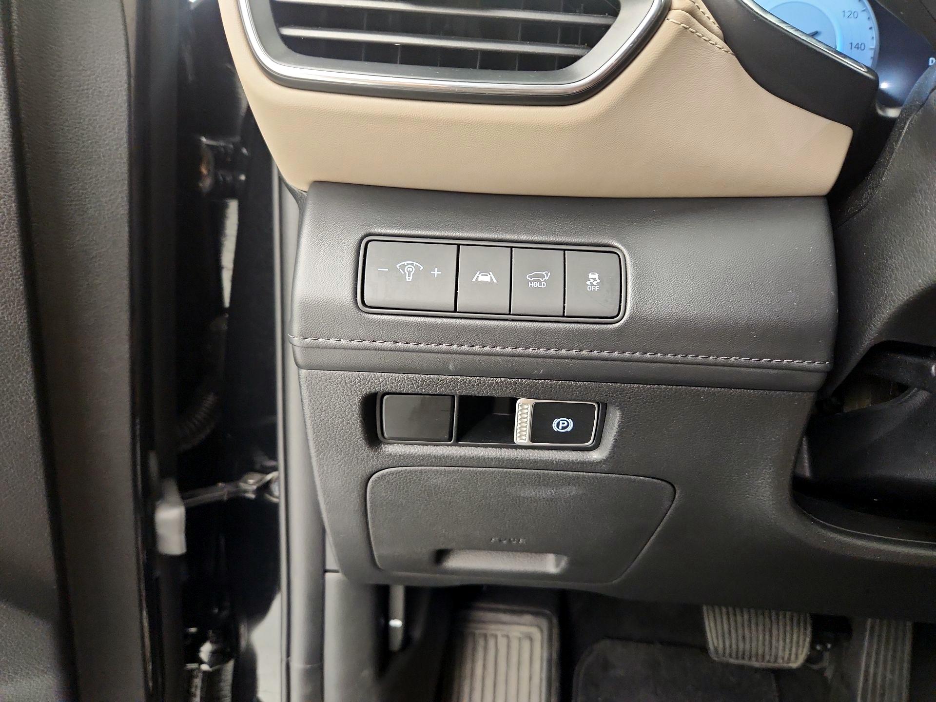 Thumbnail: 2023 Hyundai Santa Fe - 13