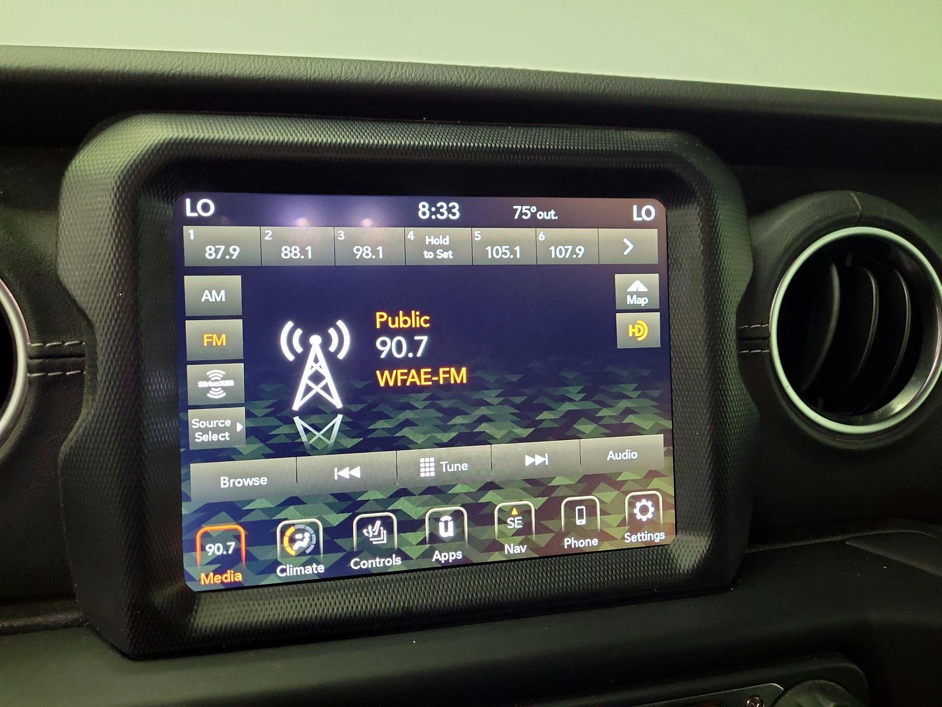 Thumbnail: 2023 Jeep Wrangler - 16