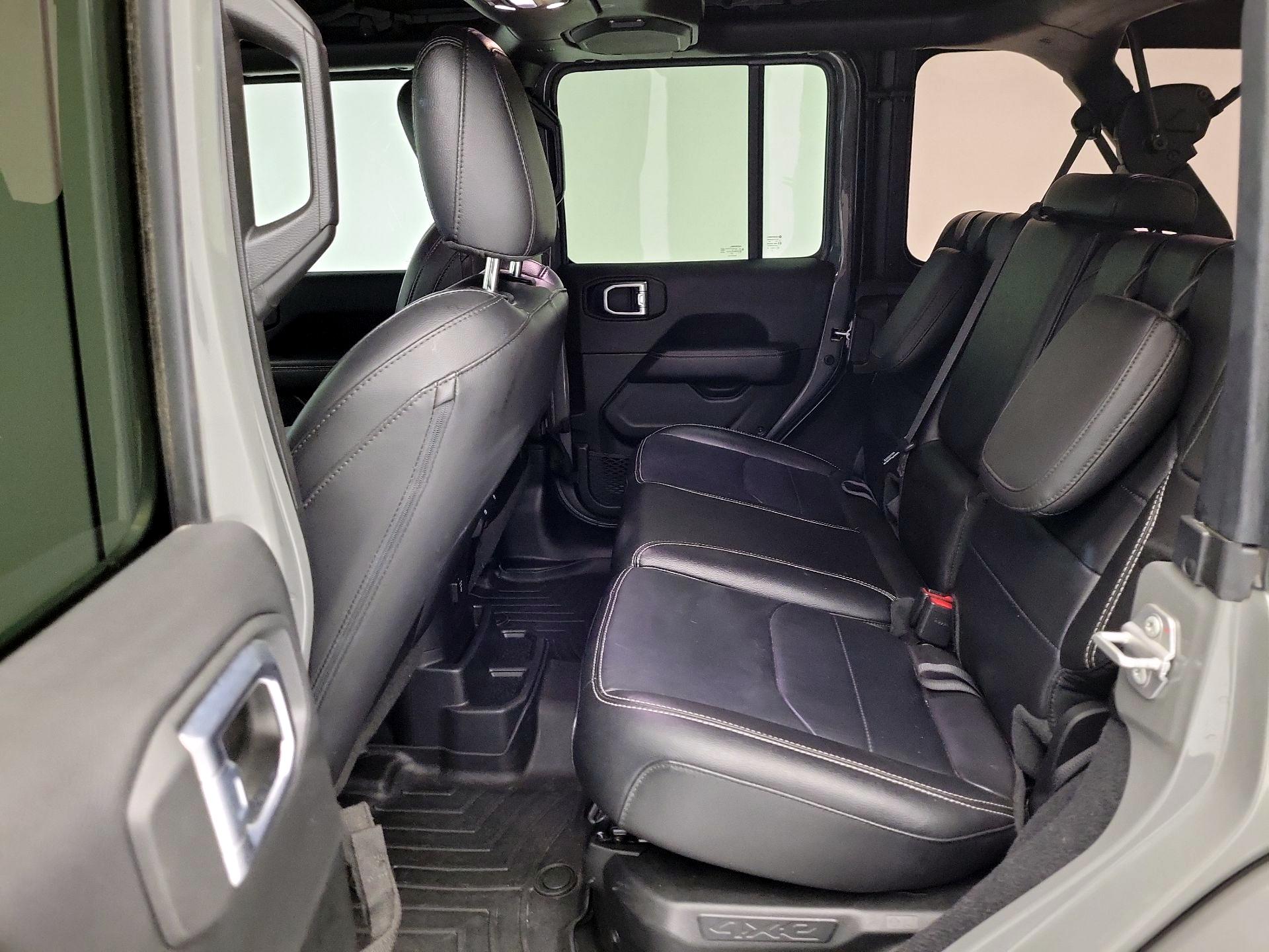 Thumbnail: 2023 Jeep Wrangler - 20