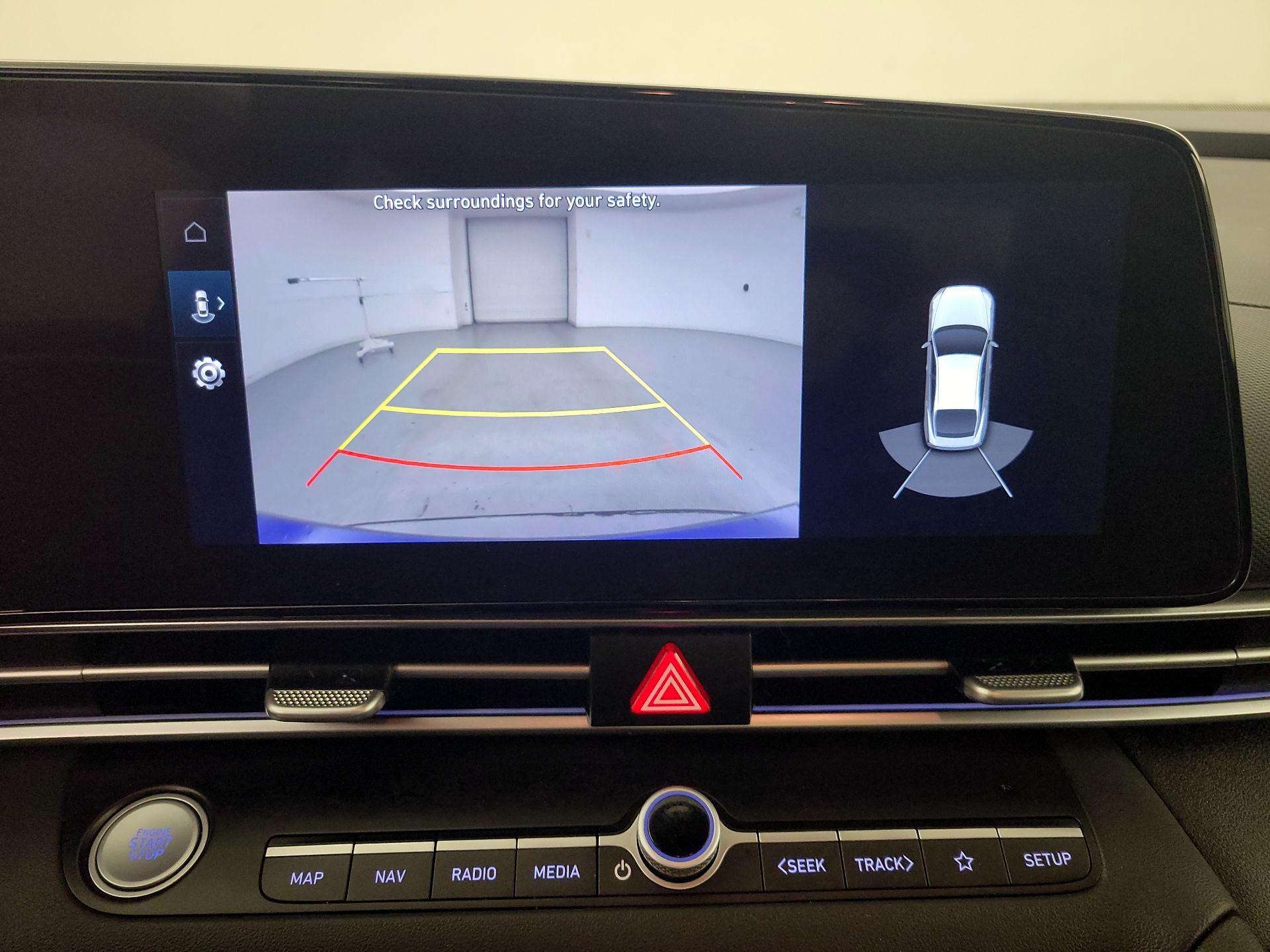 Thumbnail: 2023 Hyundai Elantra - 15