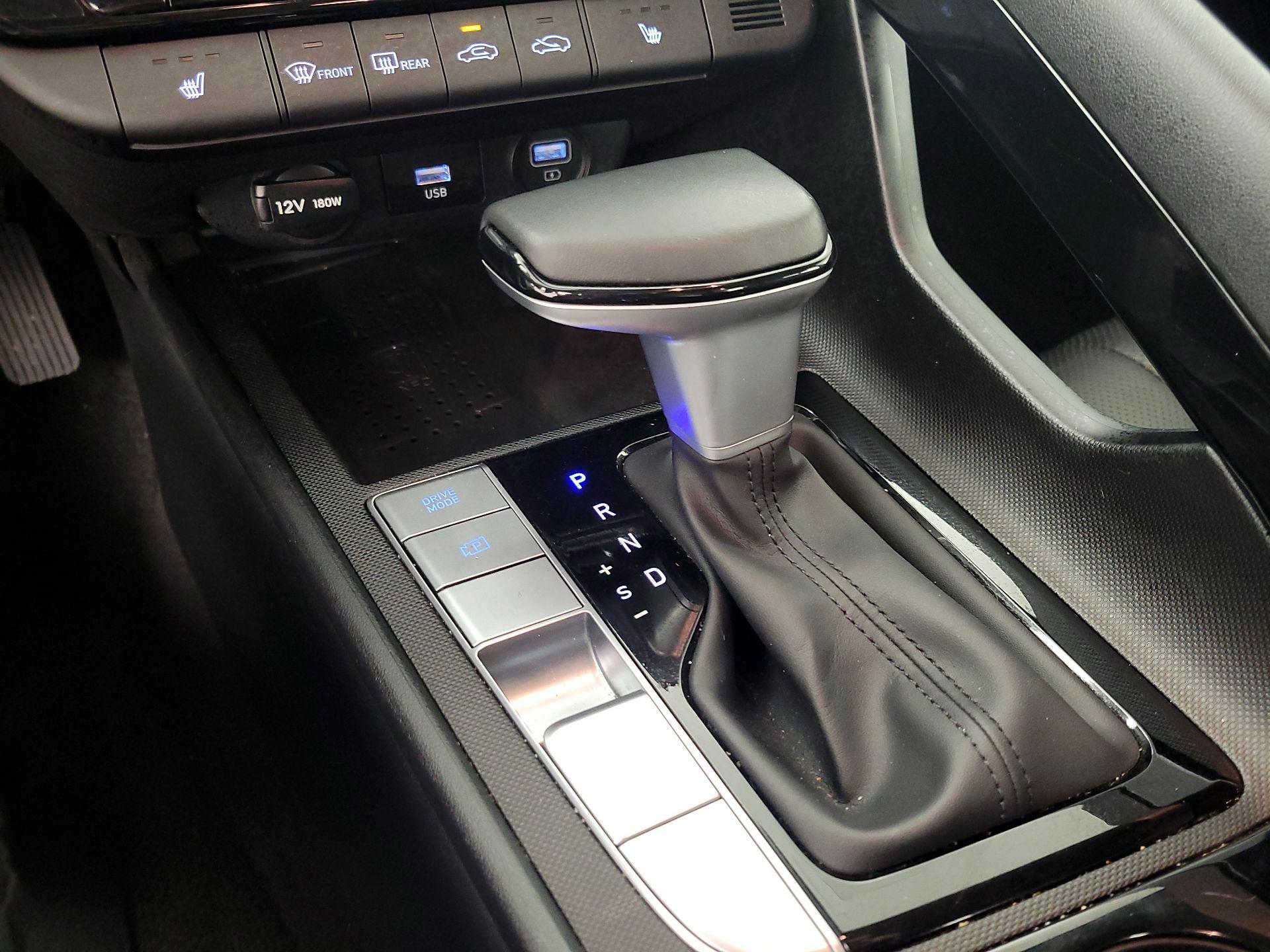 Thumbnail: 2023 Hyundai Elantra - 18