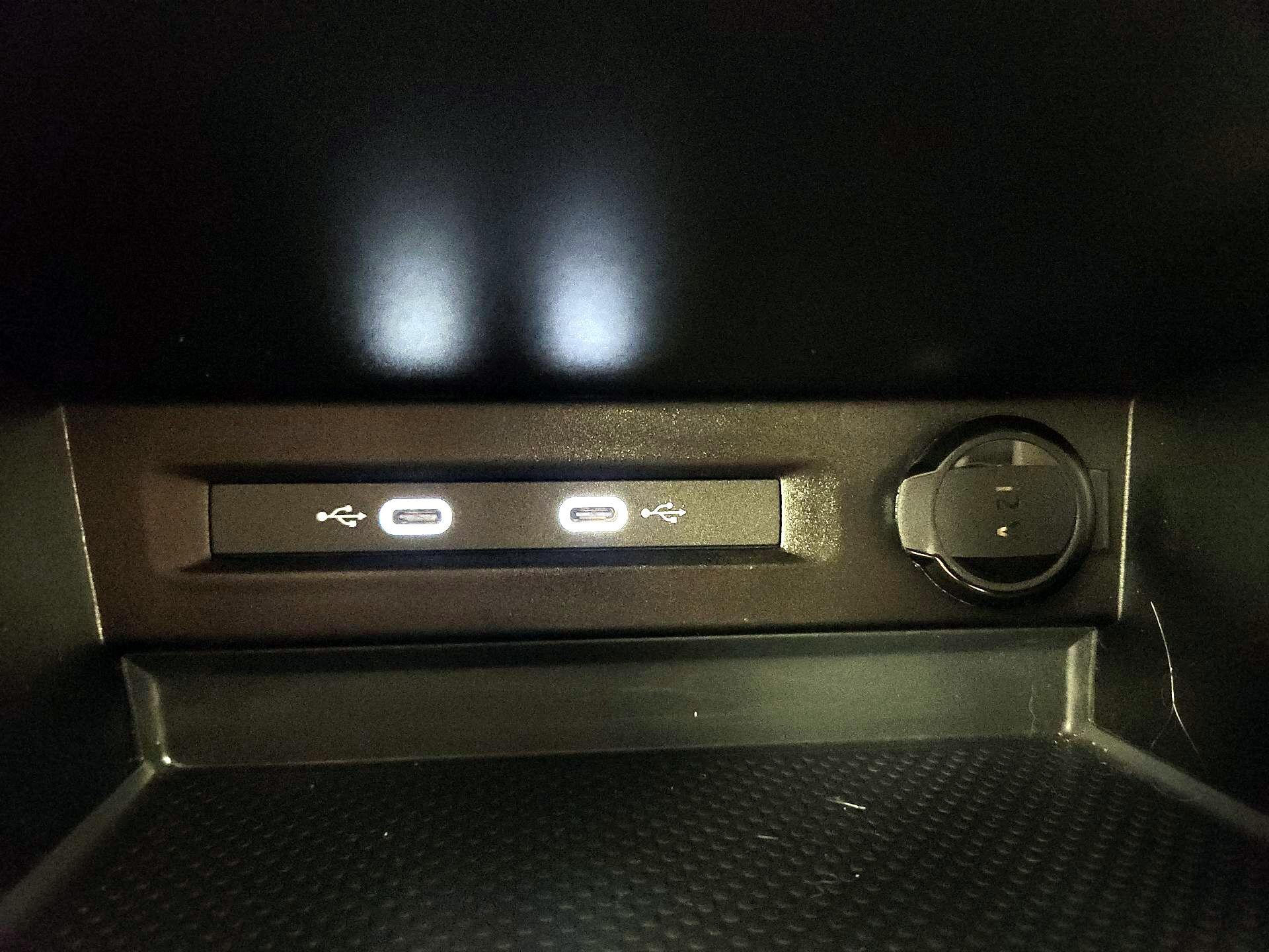 Thumbnail: 2025 Volkswagen Taos - 18