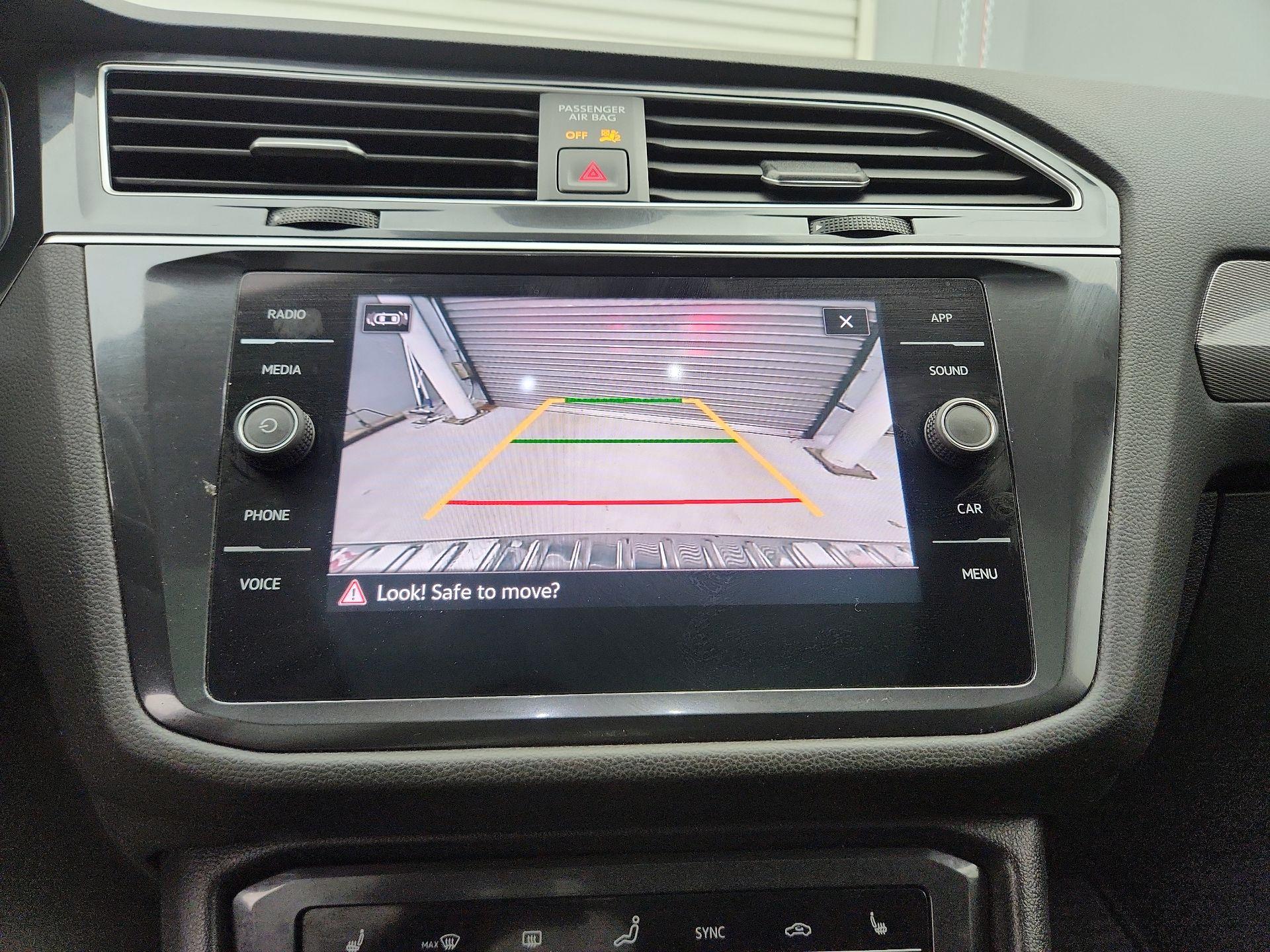 Thumbnail: 2024 Volkswagen Tiguan - 14