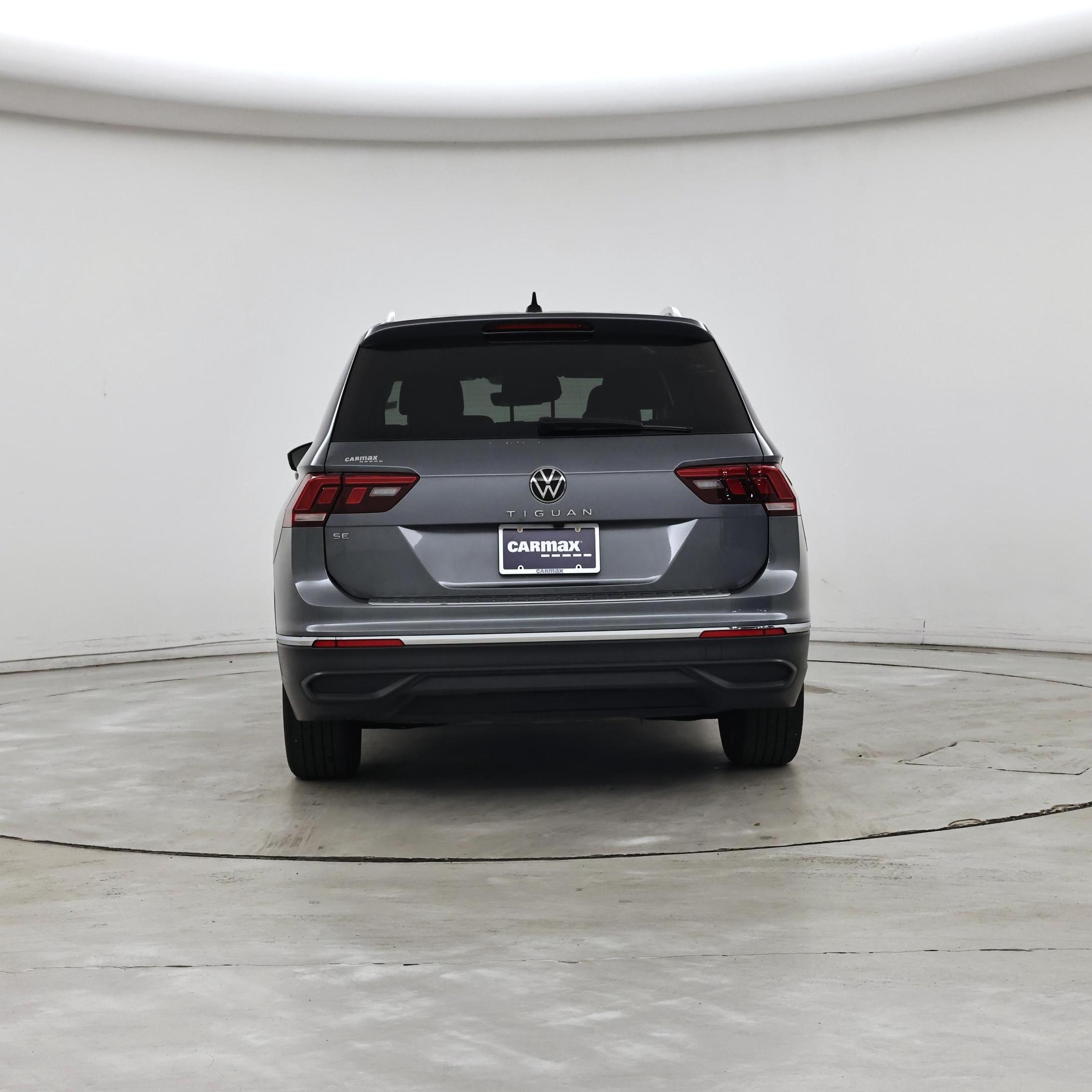 Thumbnail: 2024 Volkswagen Tiguan - 6