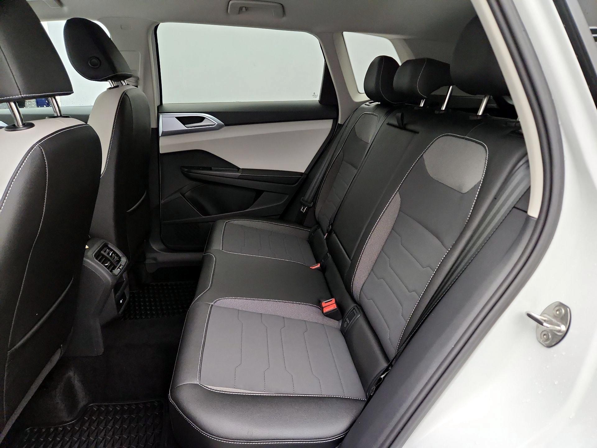 Thumbnail: 2025 Volkswagen Taos - 19