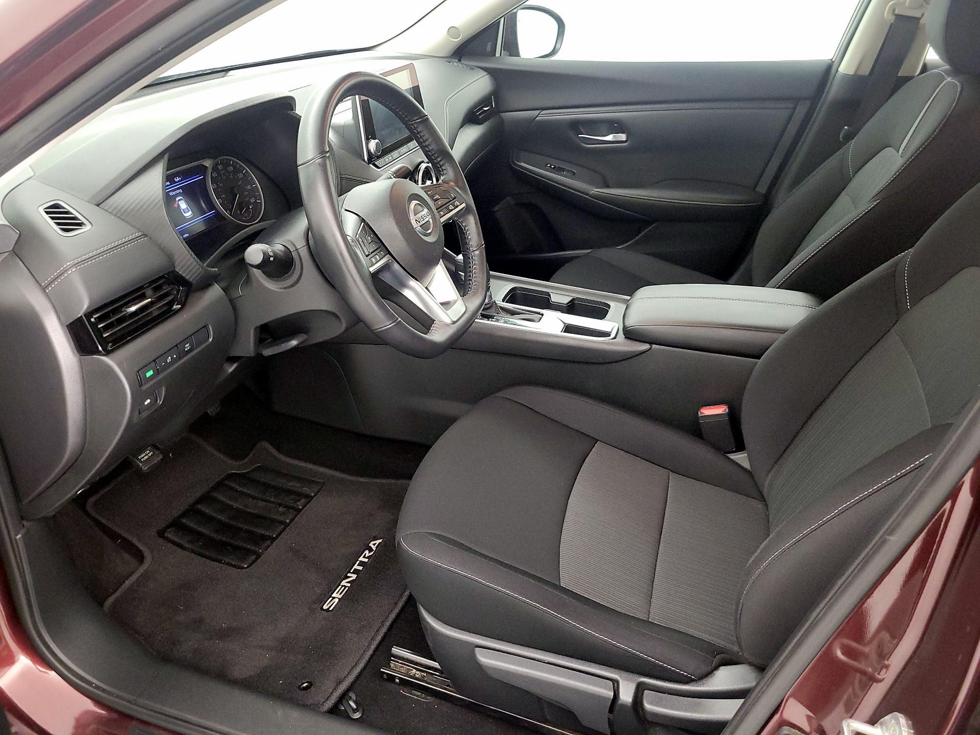 Thumbnail: 2021 Nissan Sentra - 11