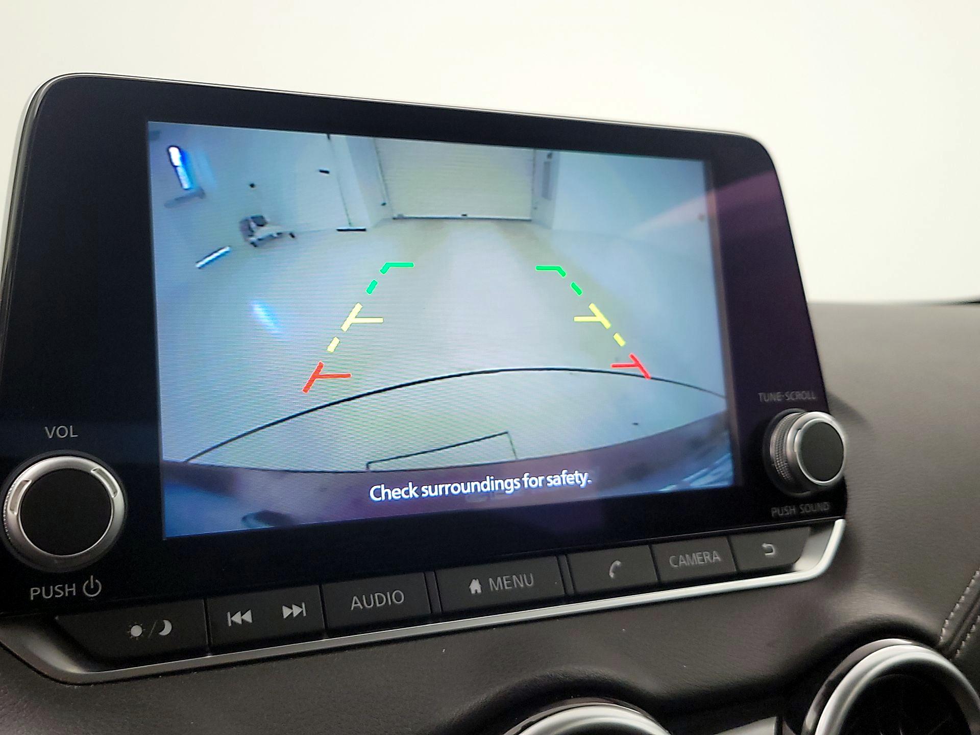 Thumbnail: 2021 Nissan Sentra - 14