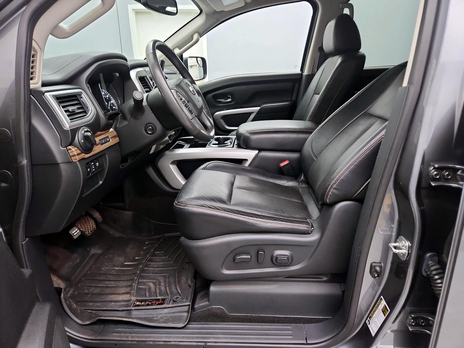 Thumbnail: 2017 Nissan Titan - 11