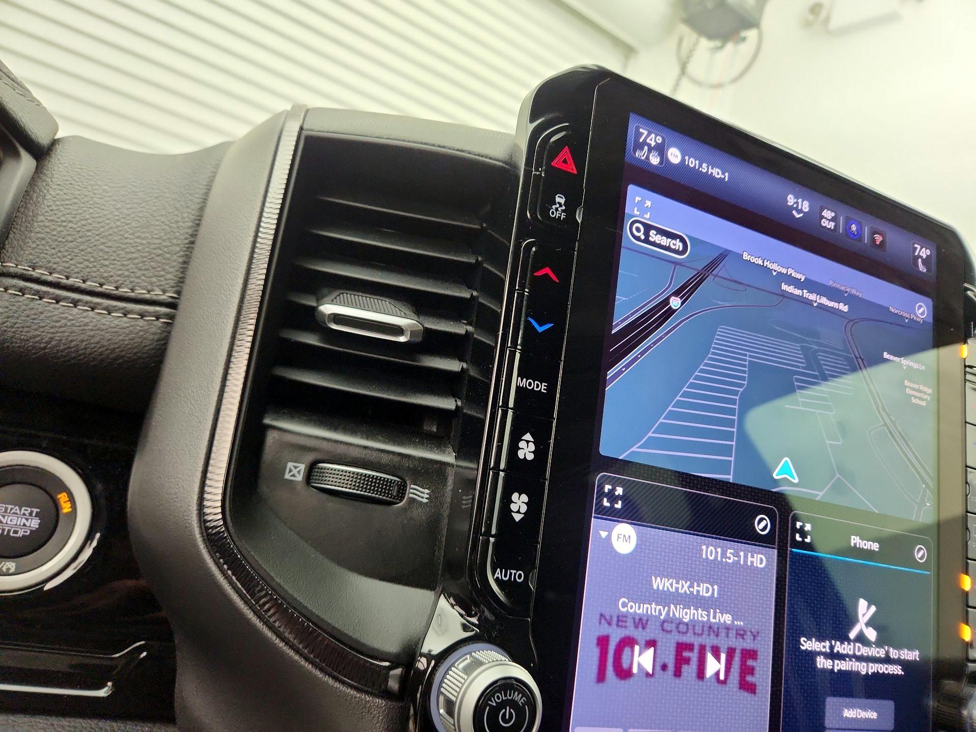 Thumbnail: 2025 RAM 1500 - 17