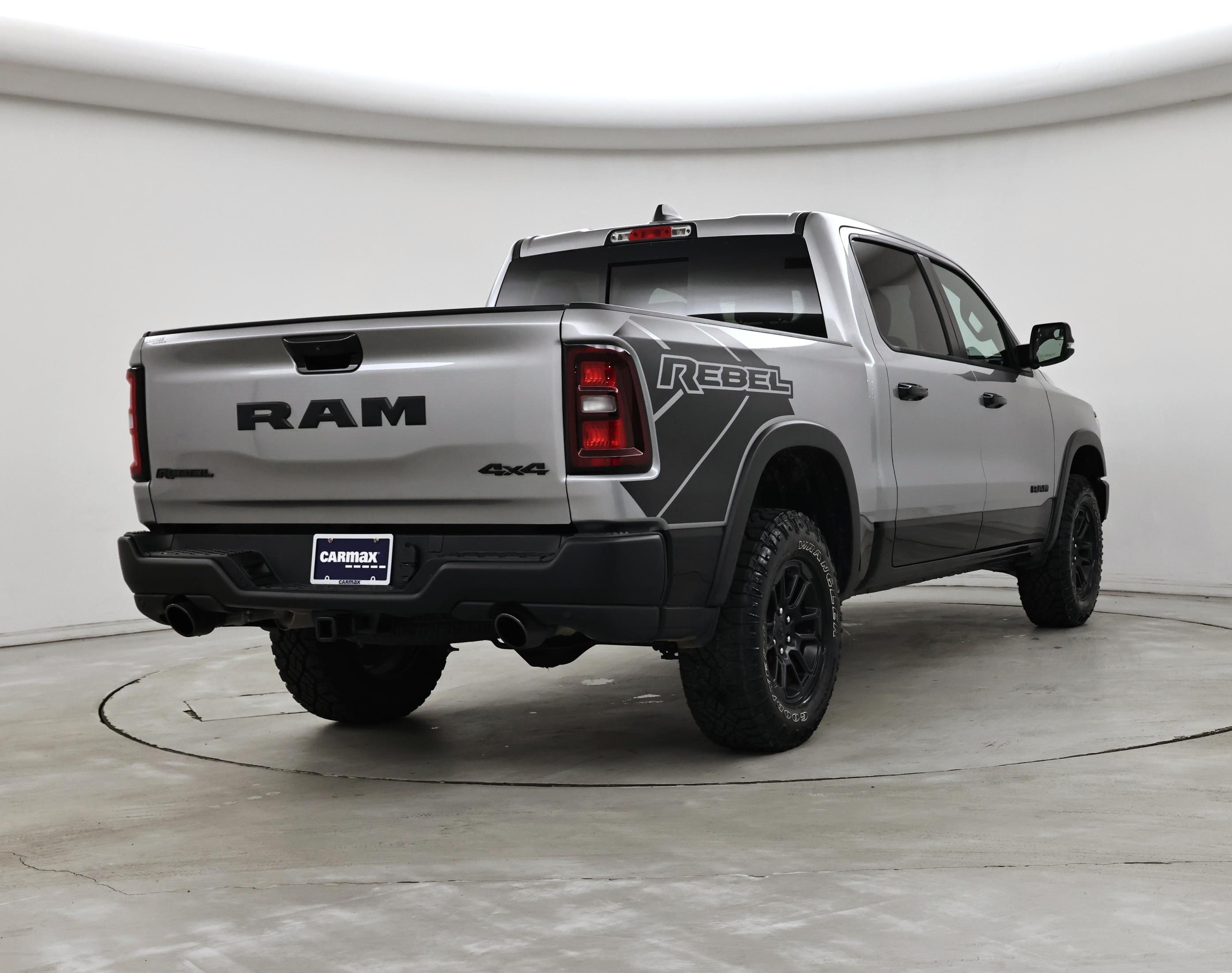 Thumbnail: 2025 RAM 1500 - 8