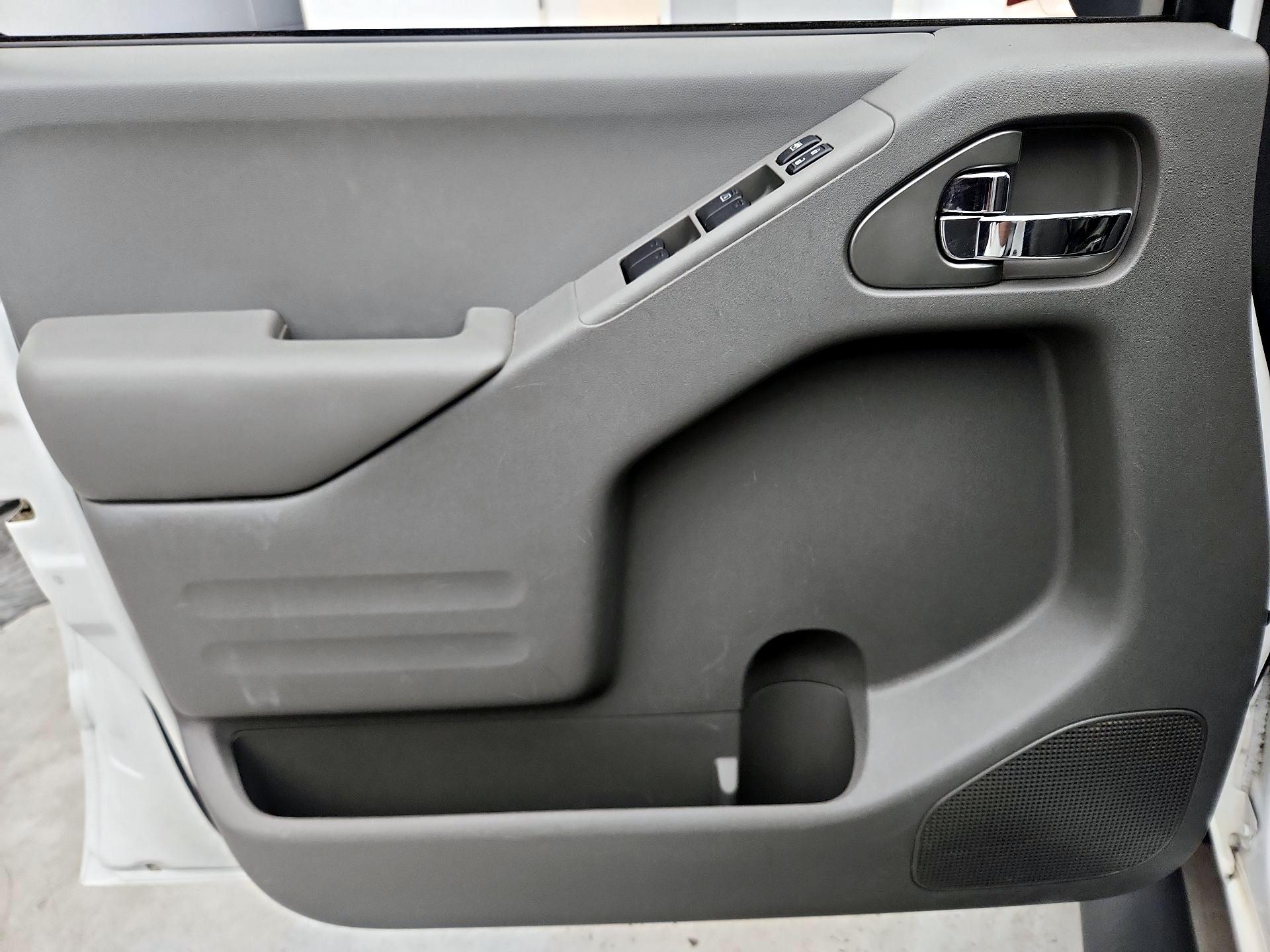 Thumbnail: 2019 Nissan Frontier - 12