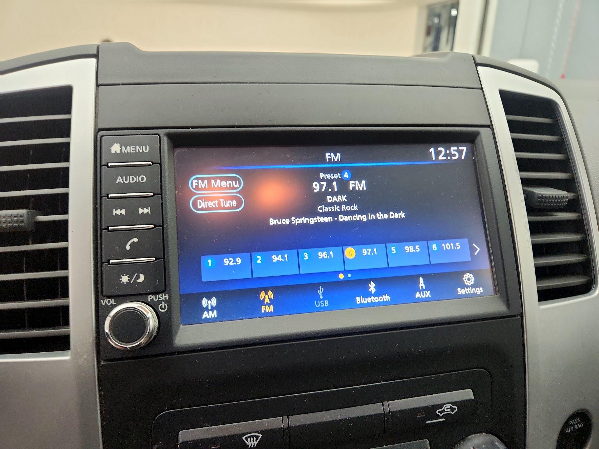 Thumbnail: 2019 Nissan Frontier - 15