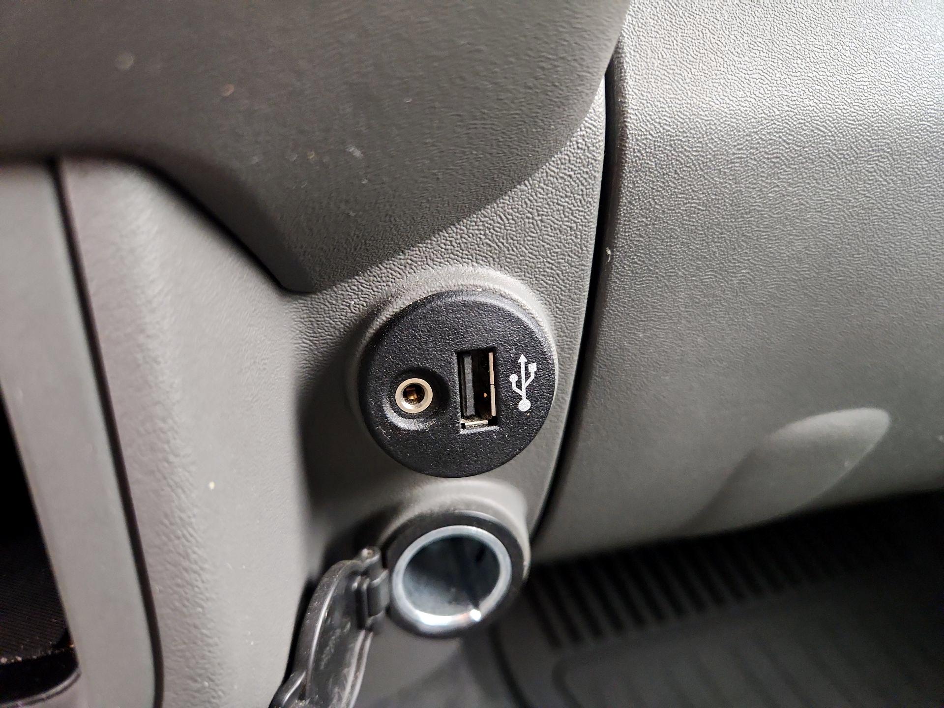 Thumbnail: 2019 Nissan Frontier - 18