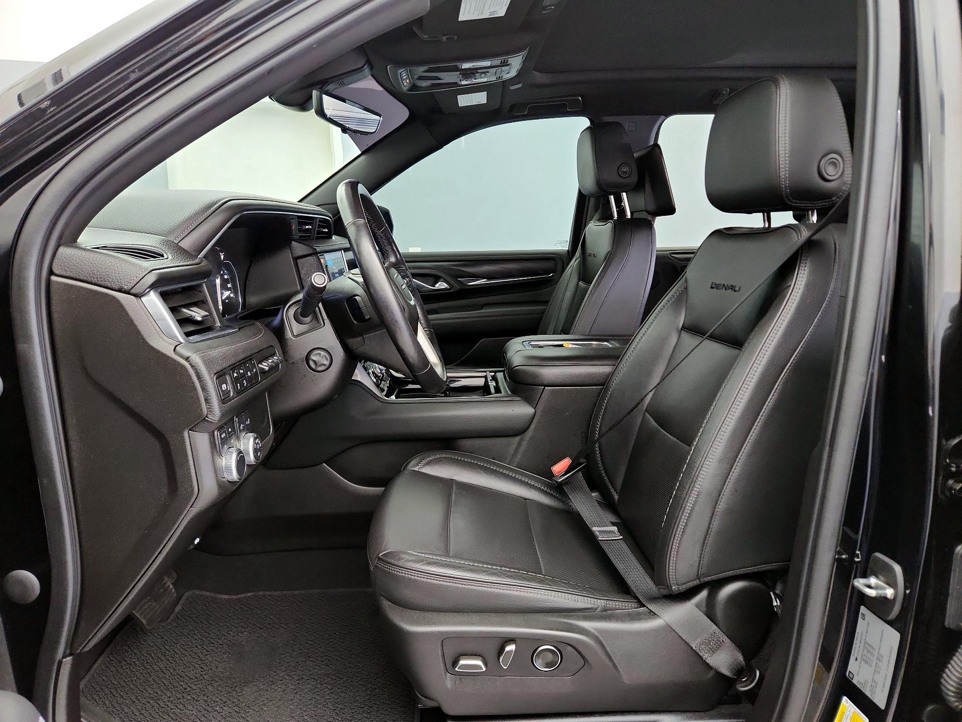 Thumbnail: 2021 GMC Yukon XL - 11