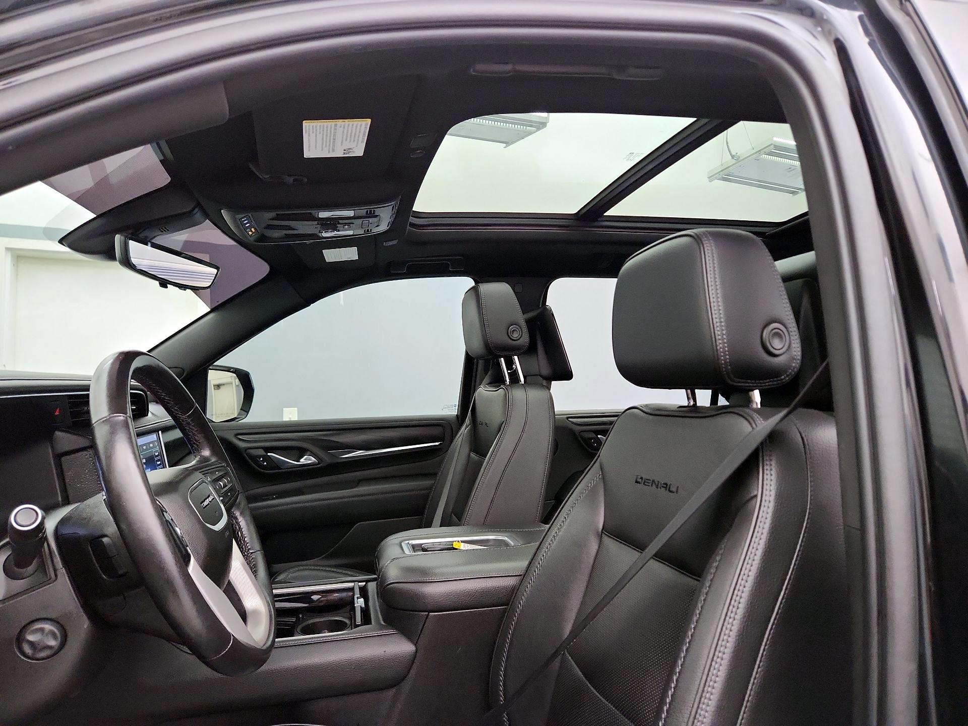 Thumbnail: 2021 GMC Yukon XL - 19