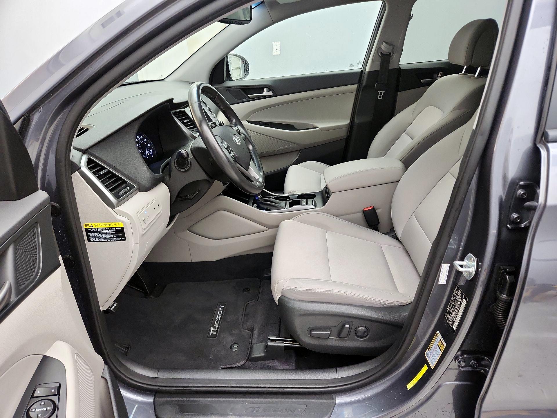 Thumbnail: 2018 Hyundai Tucson - 11