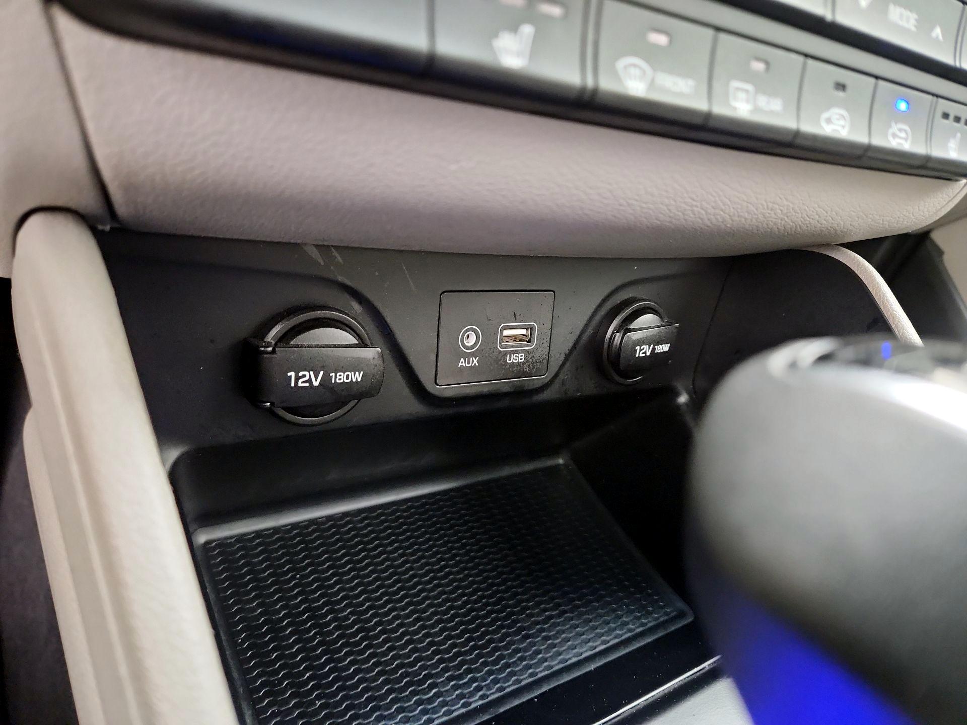 Thumbnail: 2018 Hyundai Tucson - 18