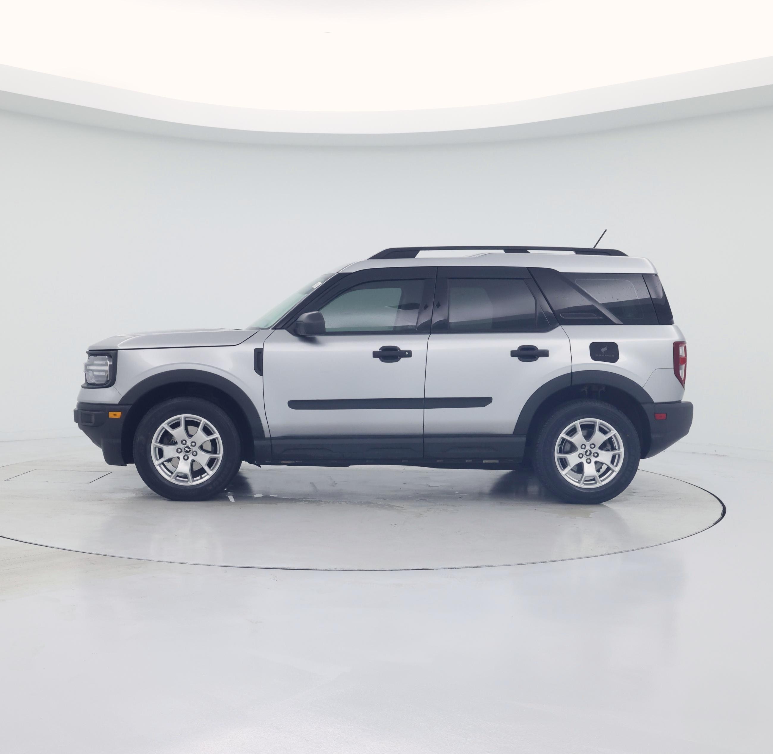 Thumbnail: 2022 Ford Bronco Sport - 3