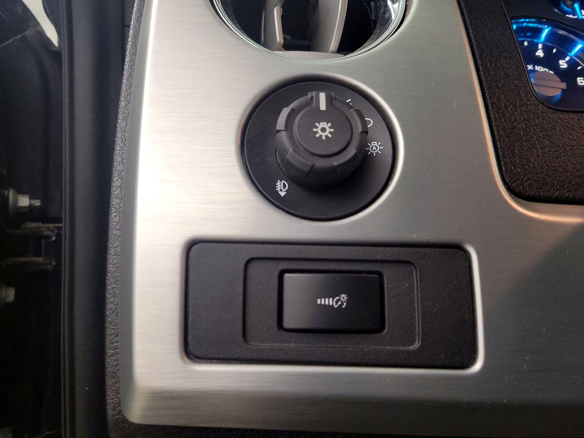 Thumbnail: 2014 Ford F-150 - 13