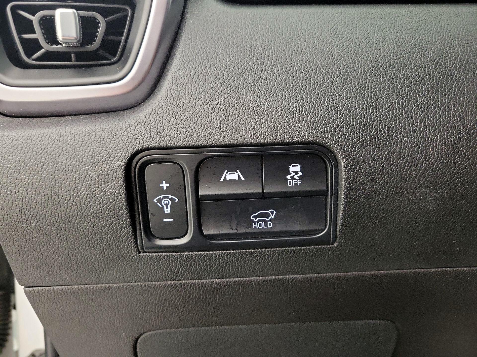 Thumbnail: 2023 Kia Sorento - 13