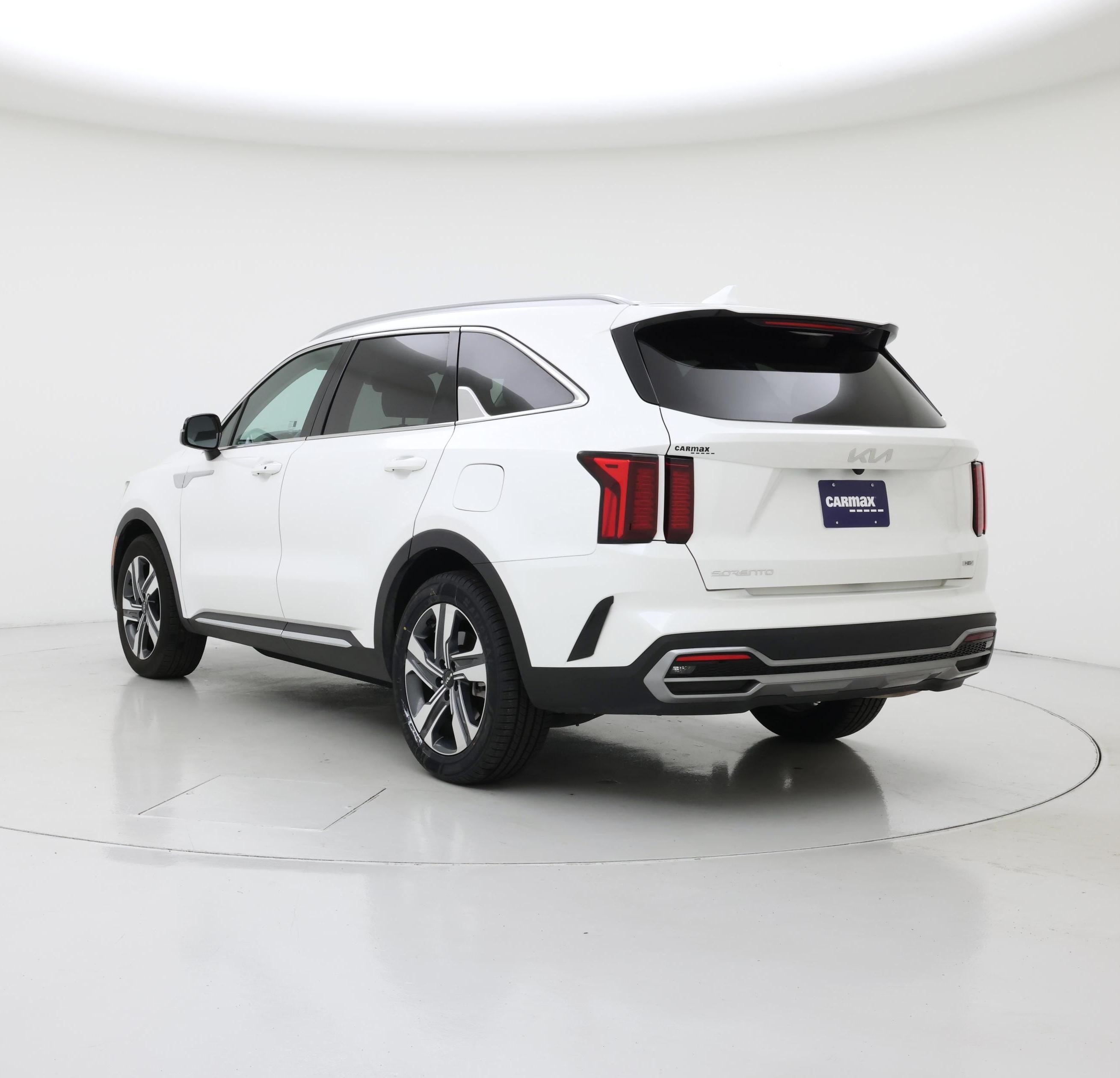 Thumbnail: 2023 Kia Sorento - 2