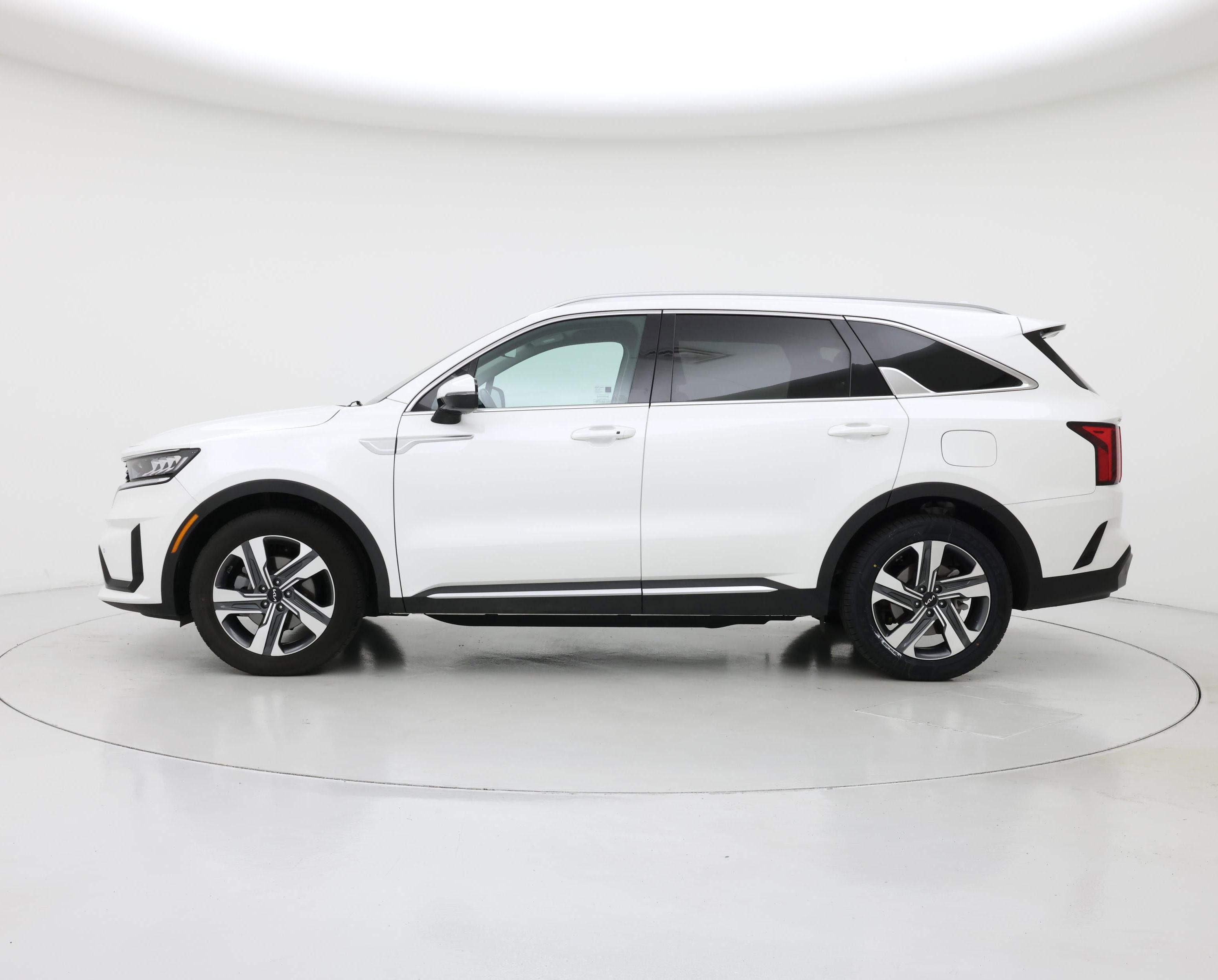 Thumbnail: 2023 Kia Sorento - 3