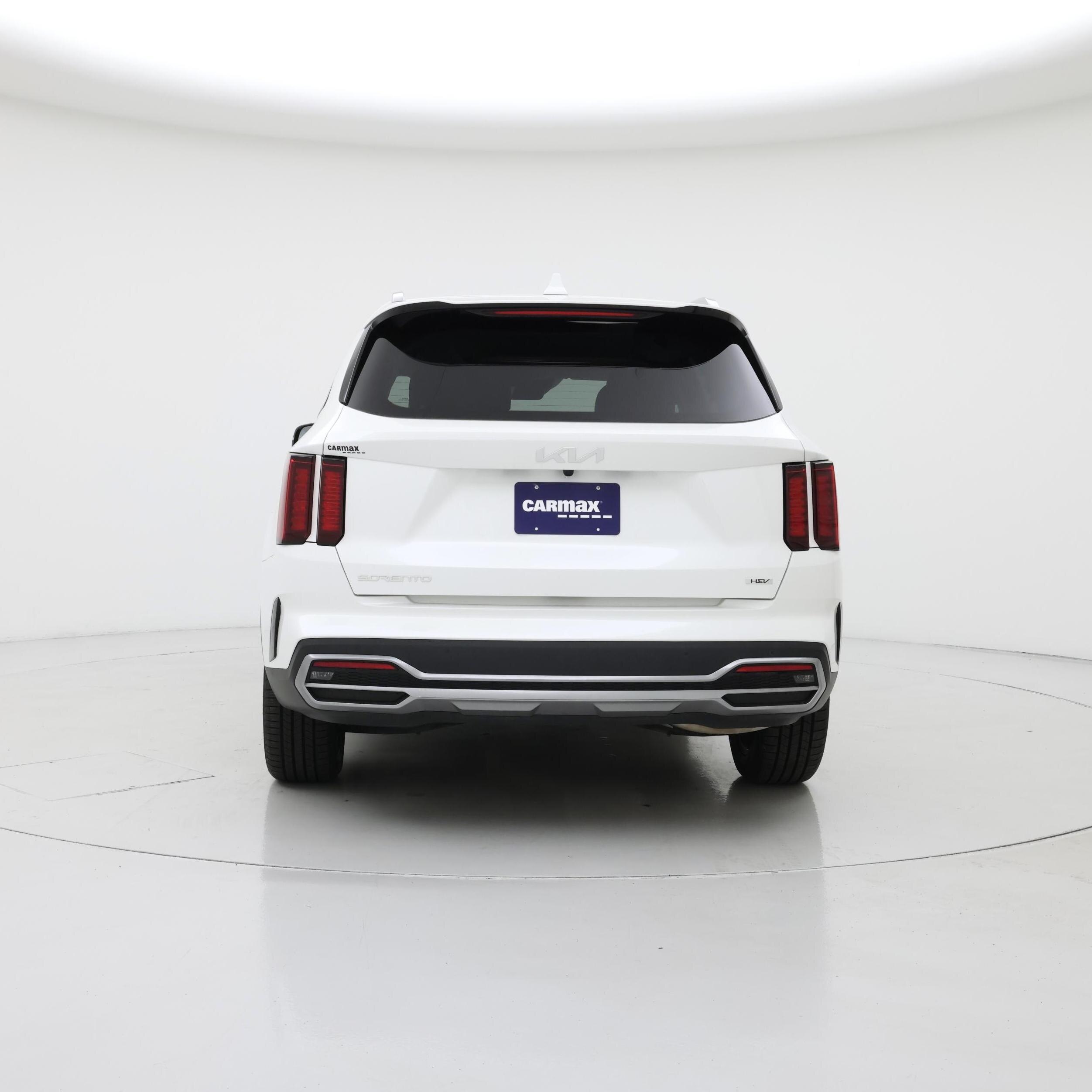 Thumbnail: 2023 Kia Sorento - 6