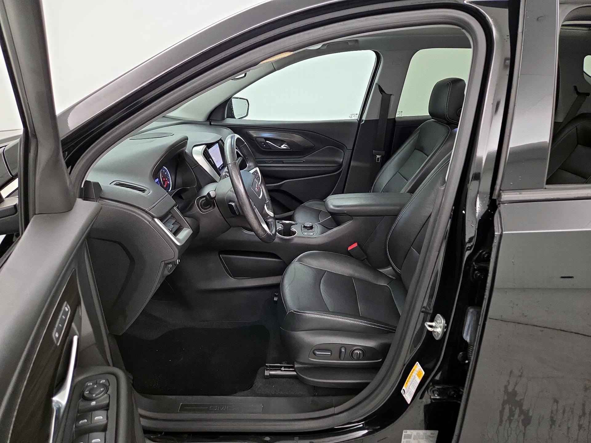 Thumbnail: 2022 GMC Terrain - 11