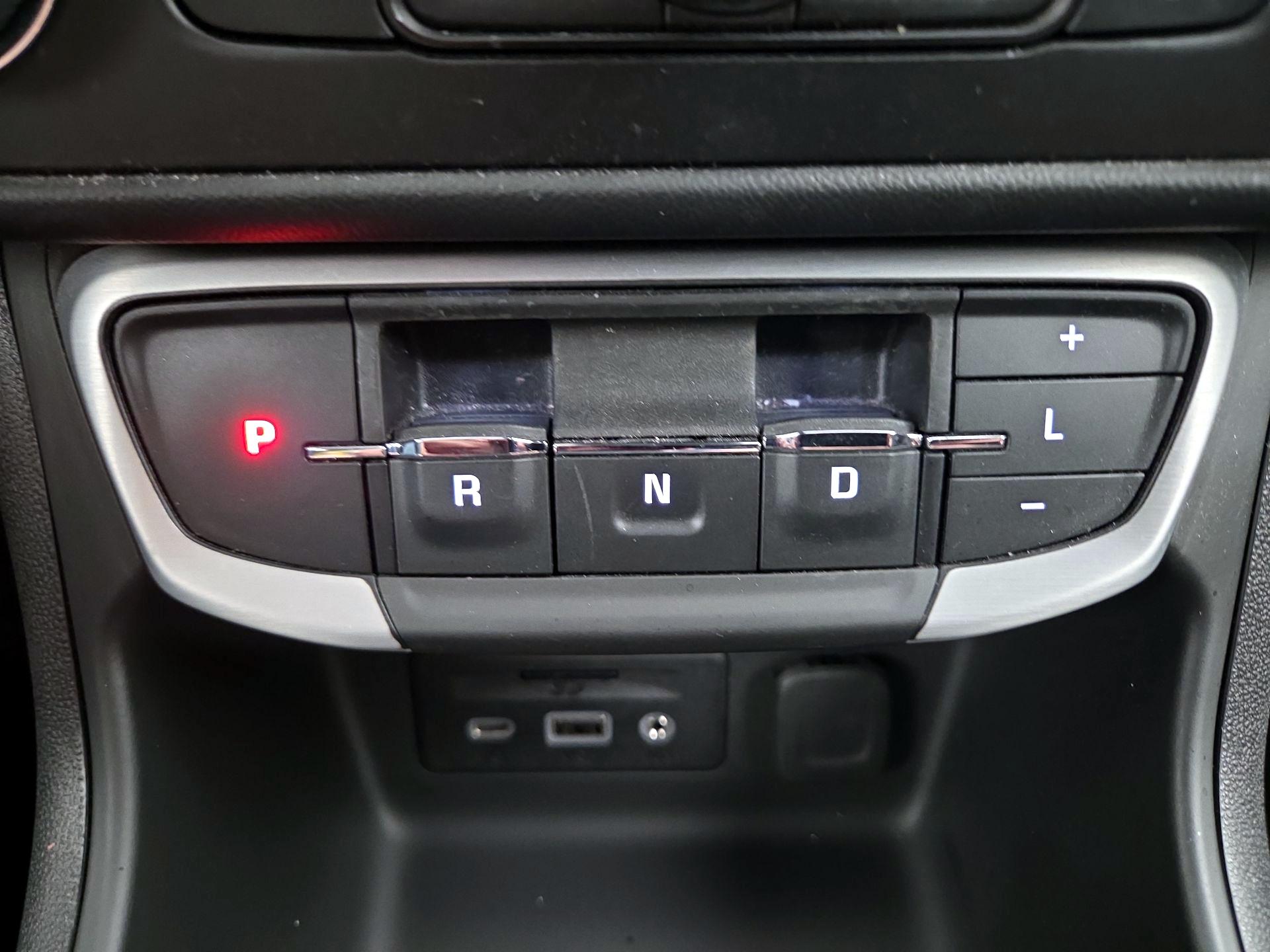 Thumbnail: 2022 GMC Terrain - 18