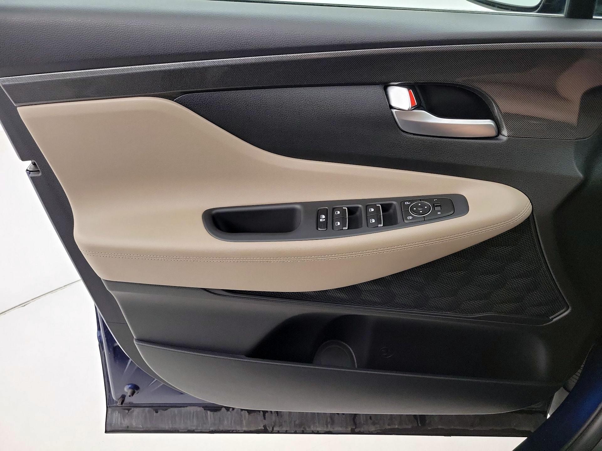 Thumbnail: 2023 Hyundai Santa Fe - 12