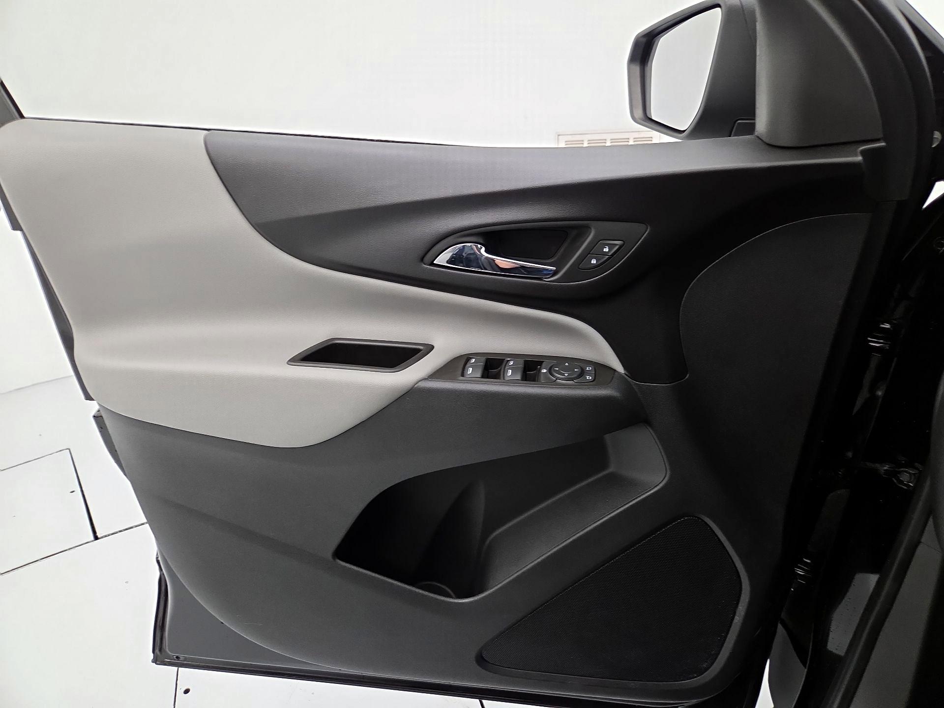 Thumbnail: 2023 Chevrolet Equinox - 12