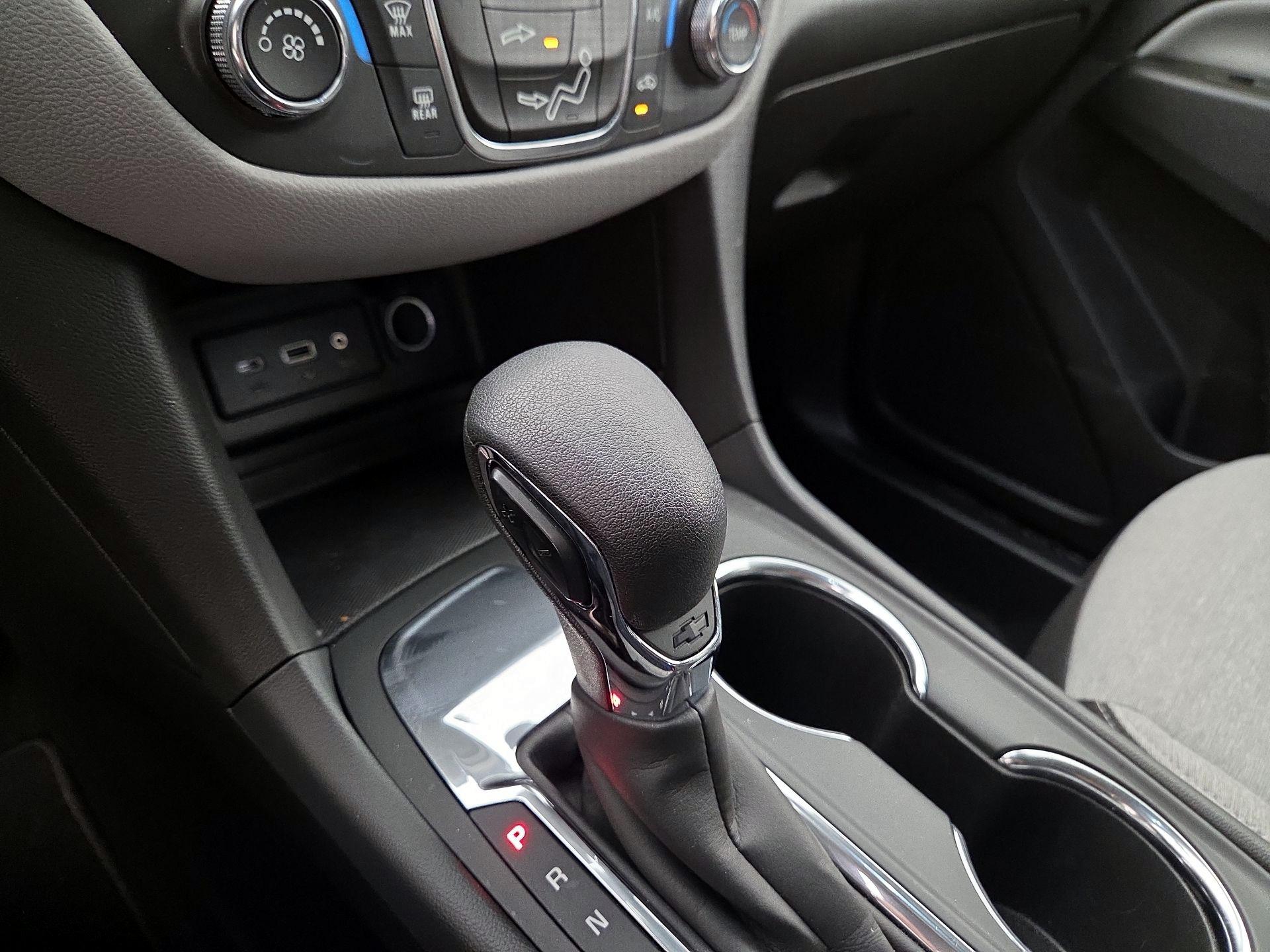 Thumbnail: 2023 Chevrolet Equinox - 17