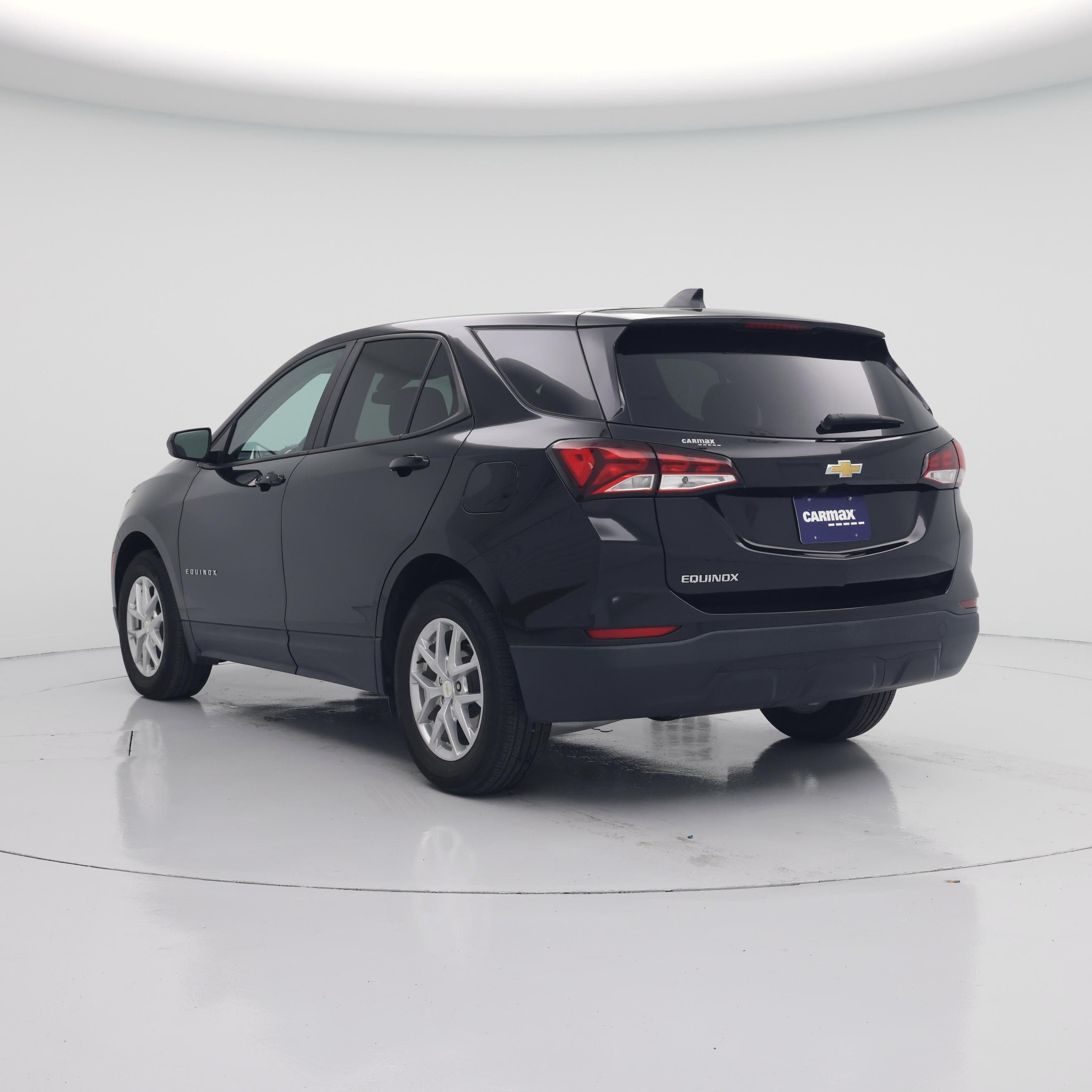 Thumbnail: 2023 Chevrolet Equinox - 2