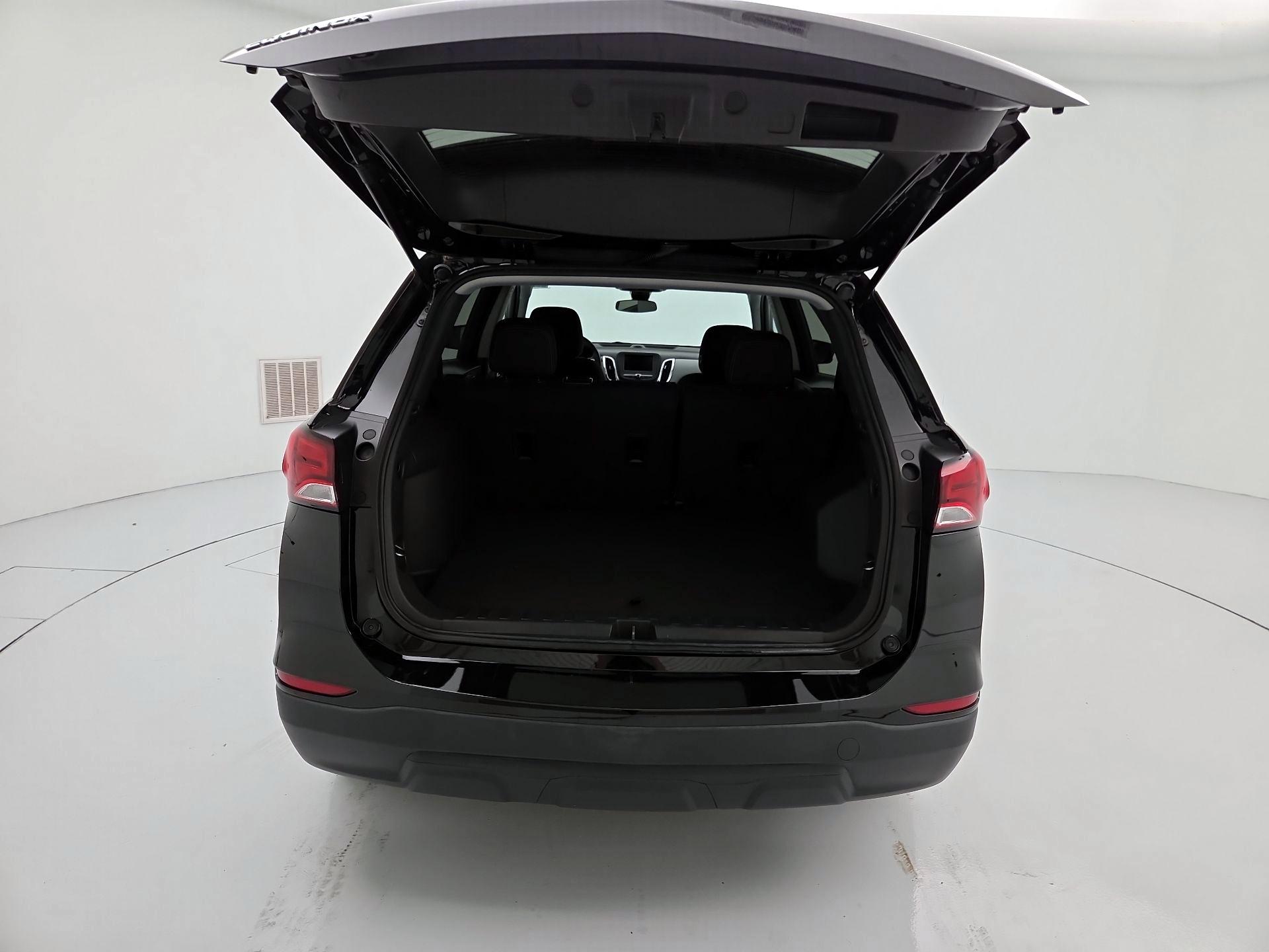 Thumbnail: 2023 Chevrolet Equinox - 20