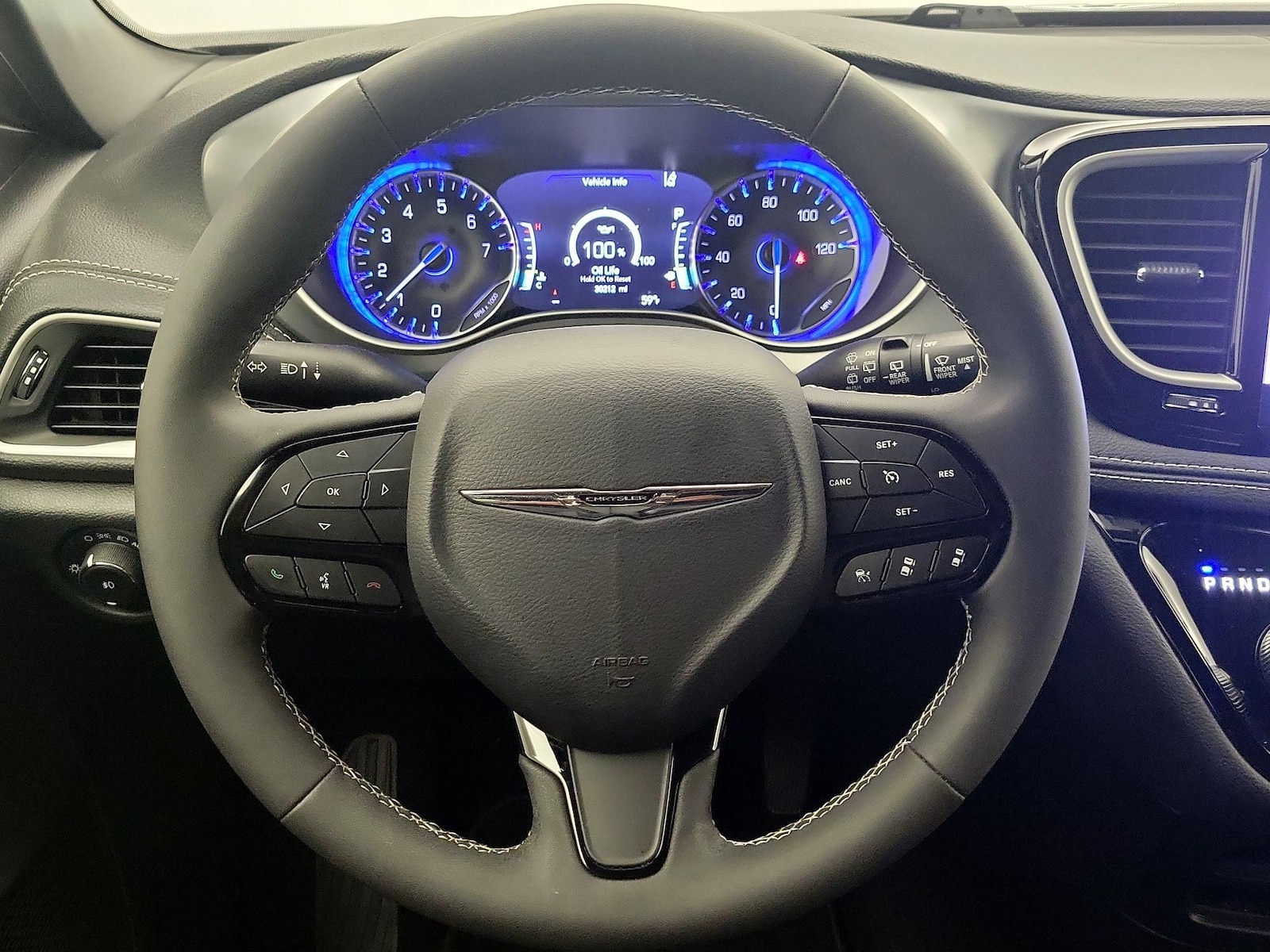 2023 Chrysler Pacifica Touring L - Photo 11