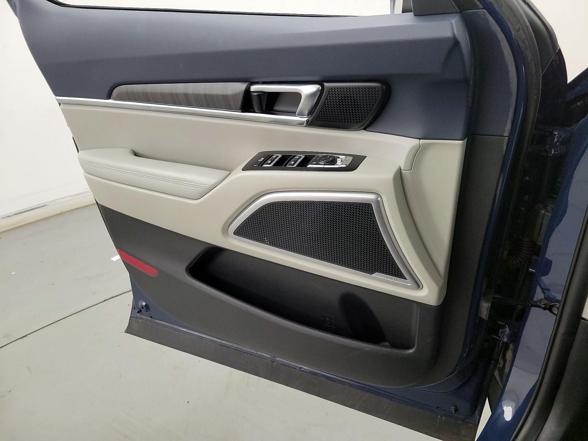 Thumbnail: 2024 Kia Telluride - 12