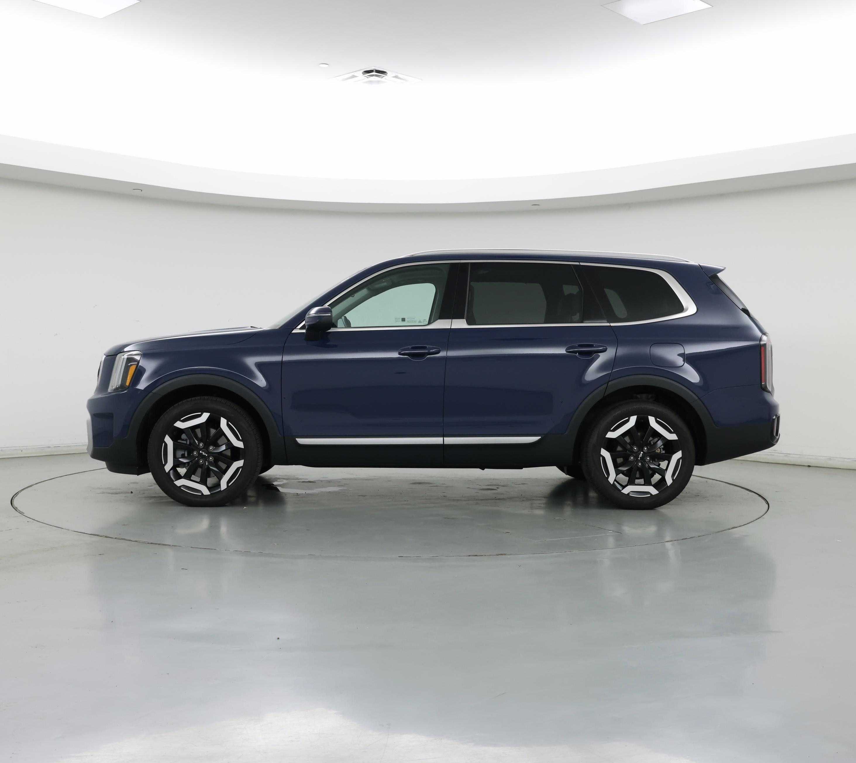 Thumbnail: 2024 Kia Telluride - 3