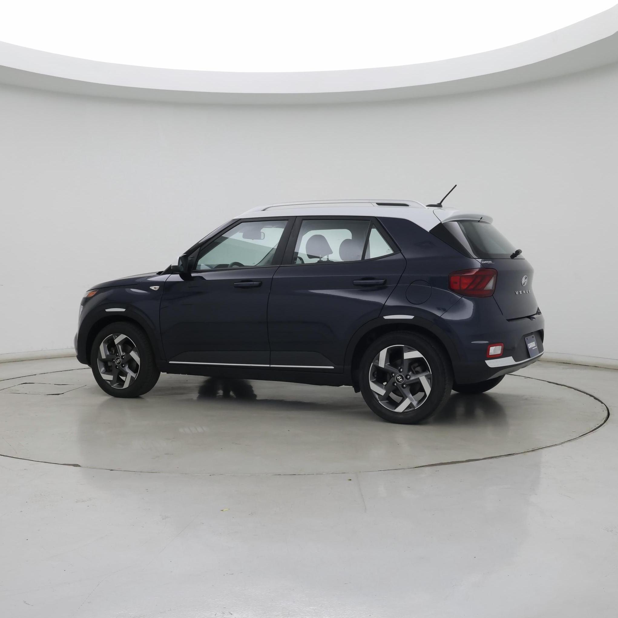 Thumbnail: 2023 Hyundai Venue - 4