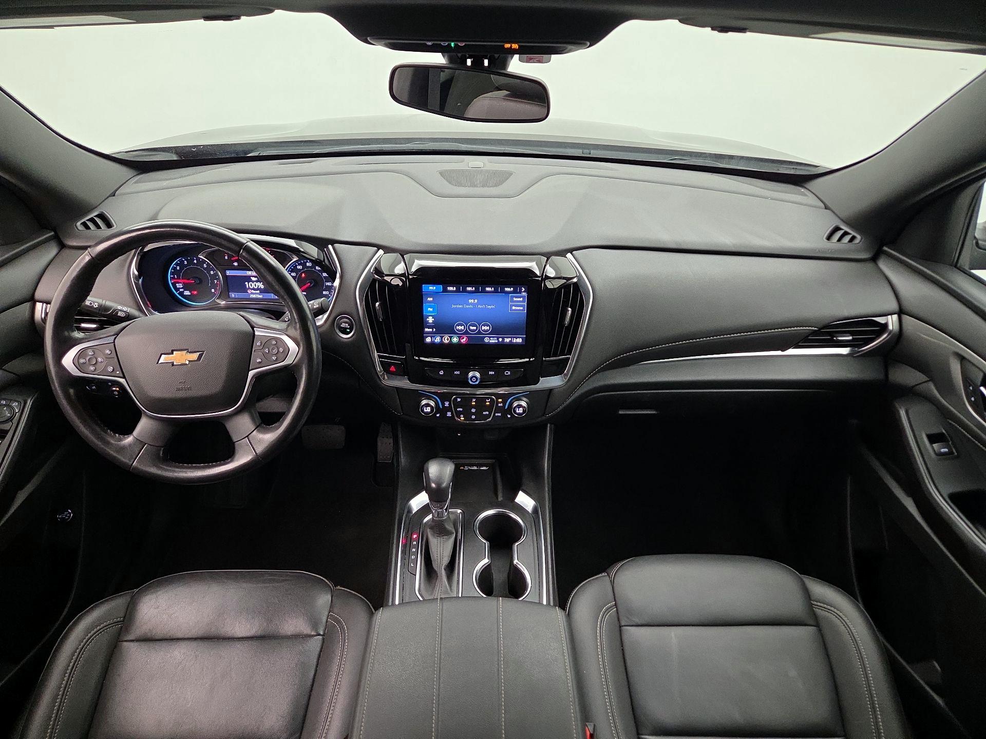 Thumbnail: 2022 Chevrolet Traverse - 8