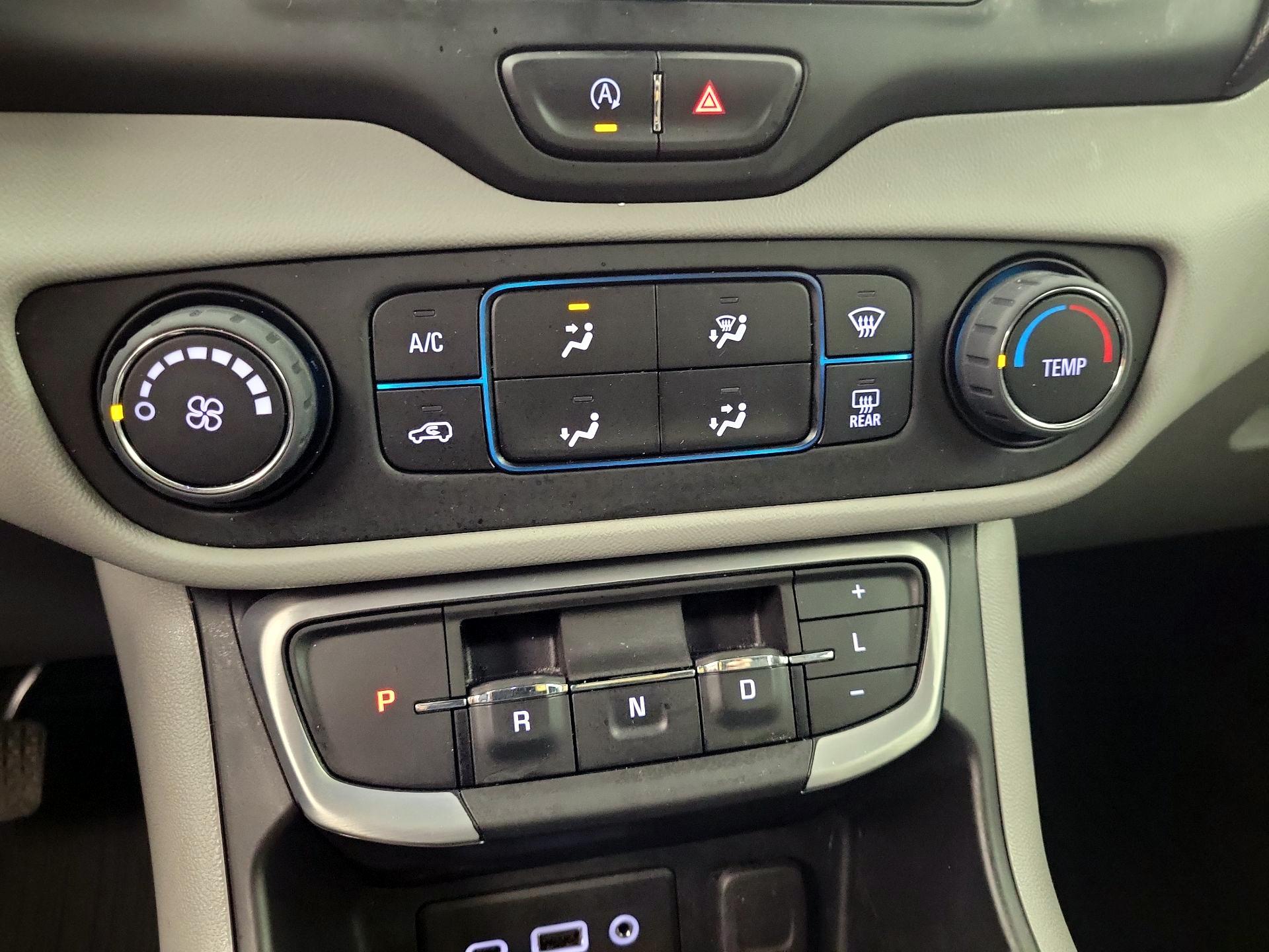 Thumbnail: 2022 GMC Terrain - 16