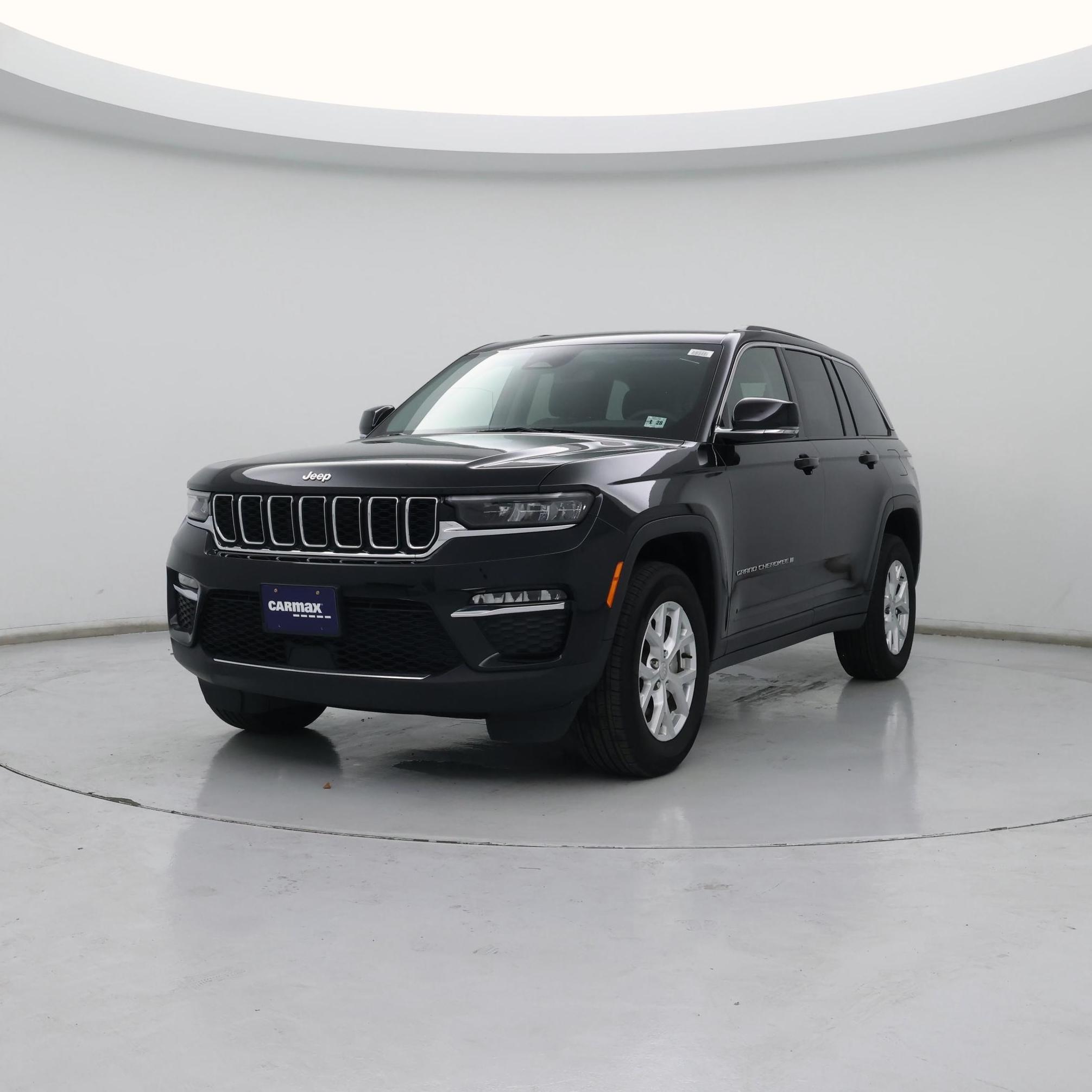 Thumbnail: 2023 Jeep Grand Cherokee - 4